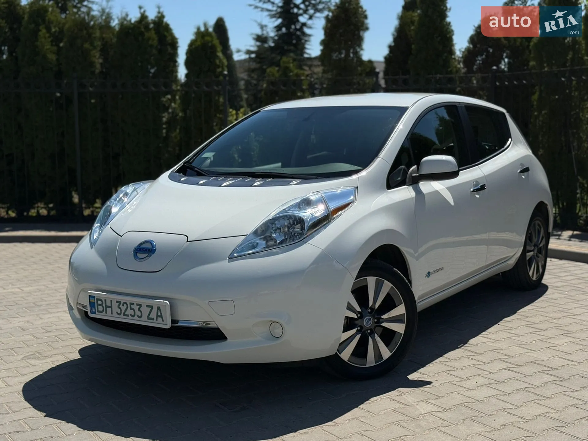 2017 Nissan Leaf - мініатюра 8