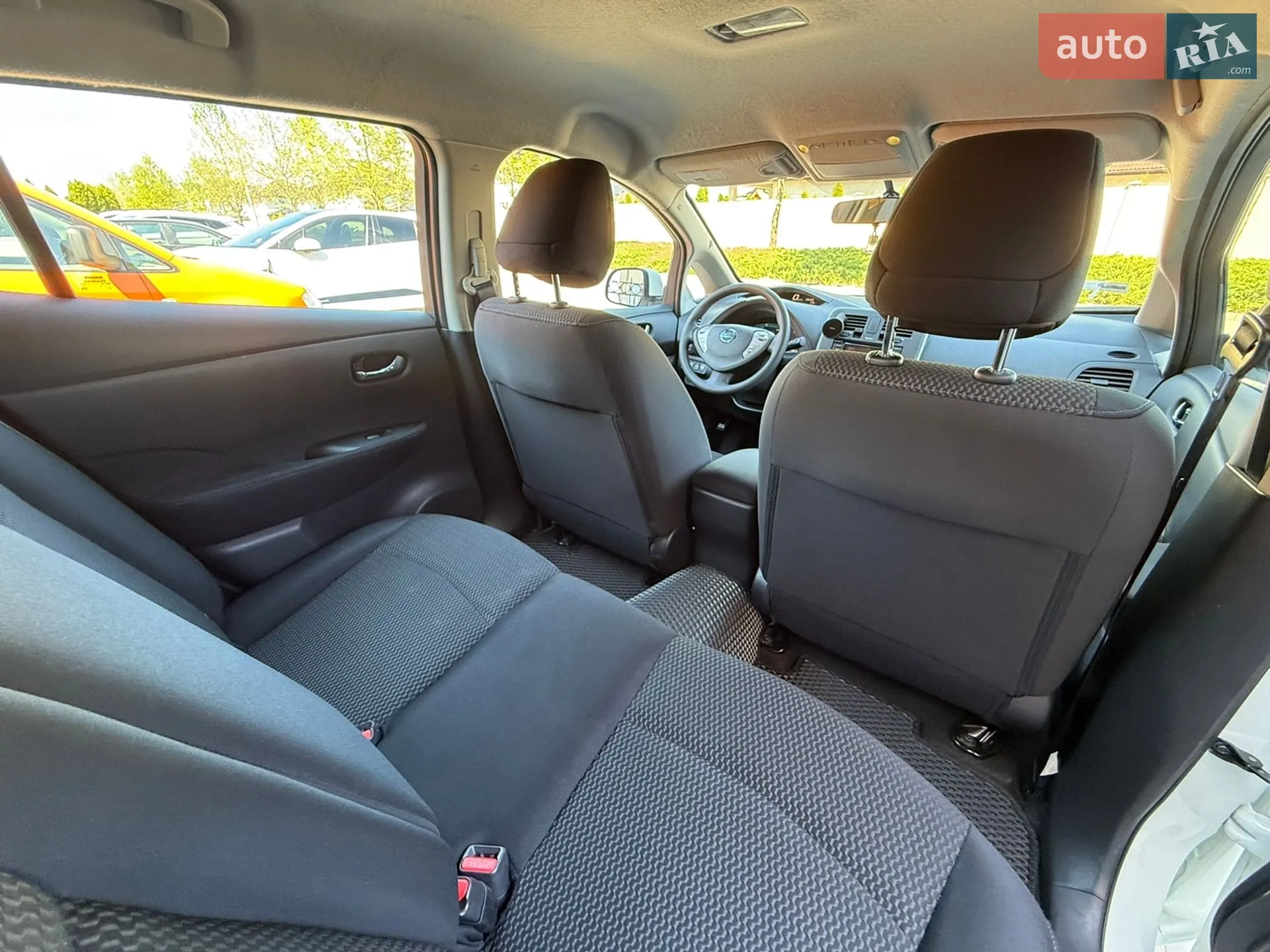 2017 Nissan Leaf - мініатюра 39