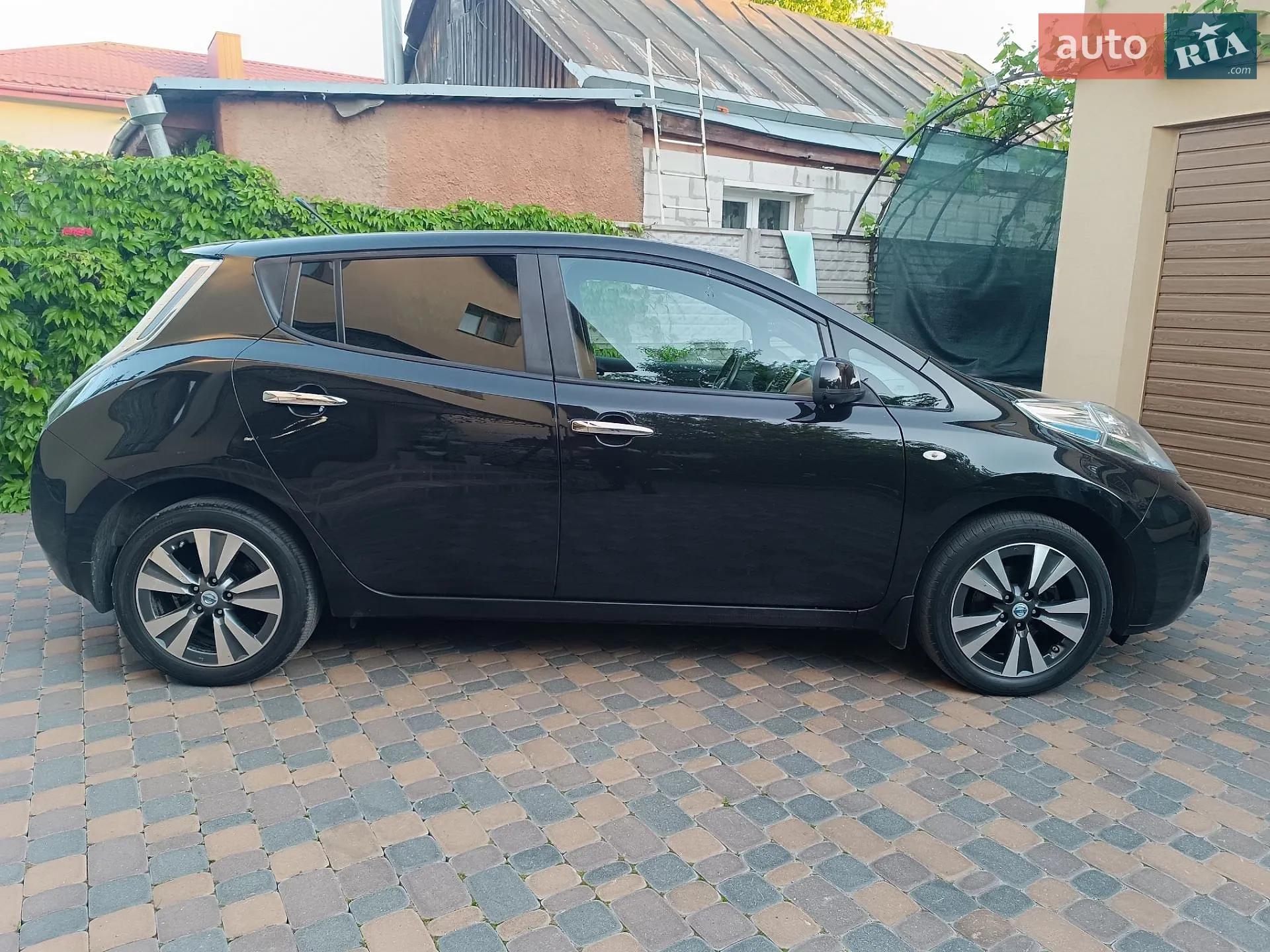 2015 Nissan Leaf - мініатюра 10