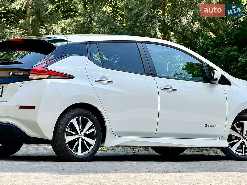 Nissan Leaf 2019 VIN SJNFAAZE1U0075586 фото оголошення 24 з 159
