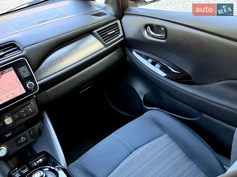 Nissan Leaf 2019 VIN SJNFAAZE1U0075586 фото оголошення 65 з 159