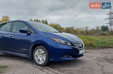 Хэтчбек Nissan Leaf 2019 в Черкассах