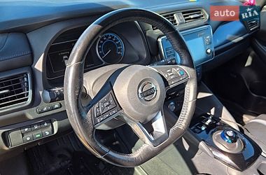 Хэтчбек Nissan Leaf 2019 в Черновцах