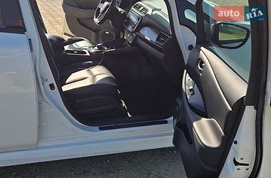 Хэтчбек Nissan Leaf 2019 в Черновцах