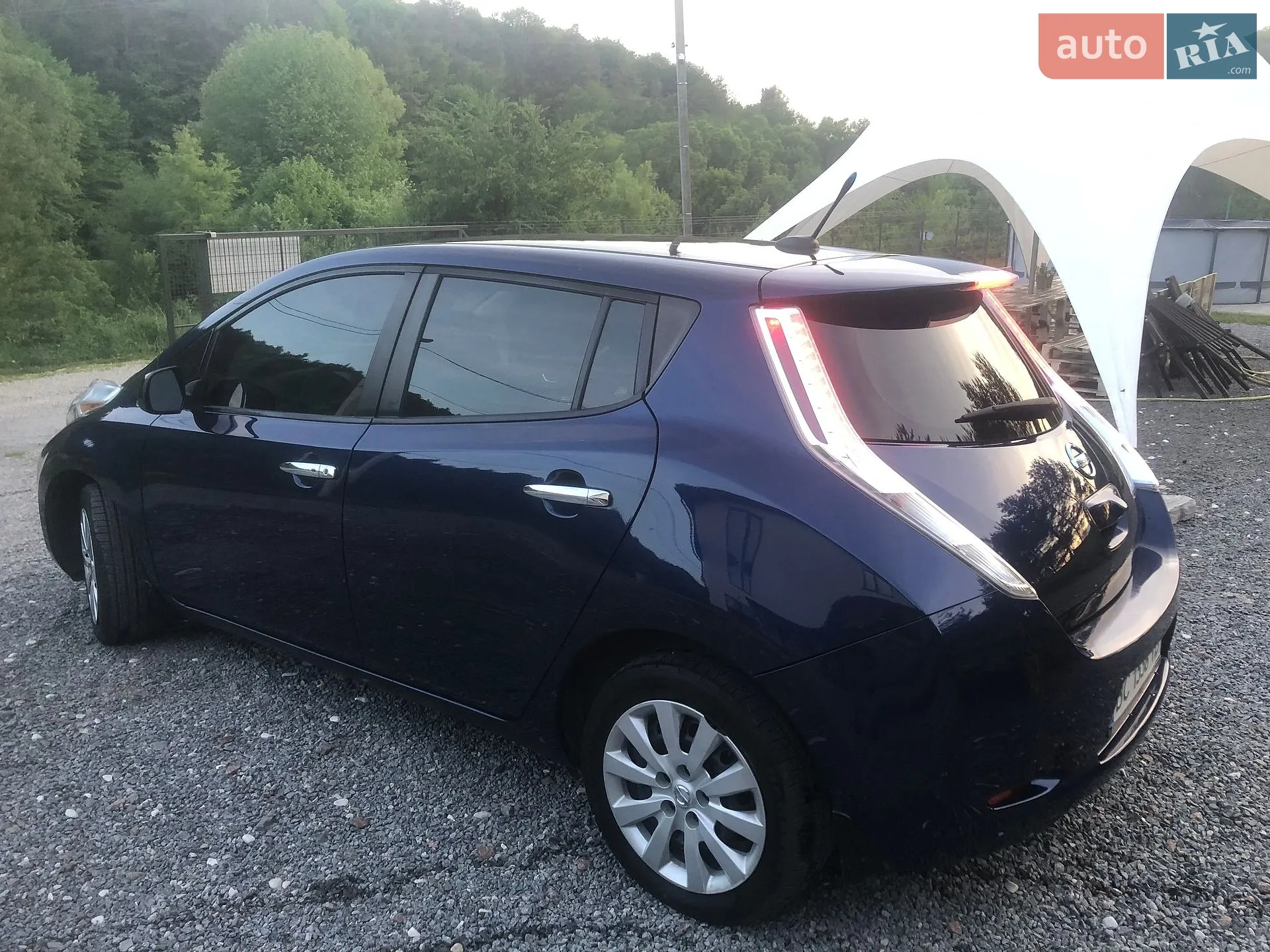 2017 Nissan Leaf - мініатюра 12