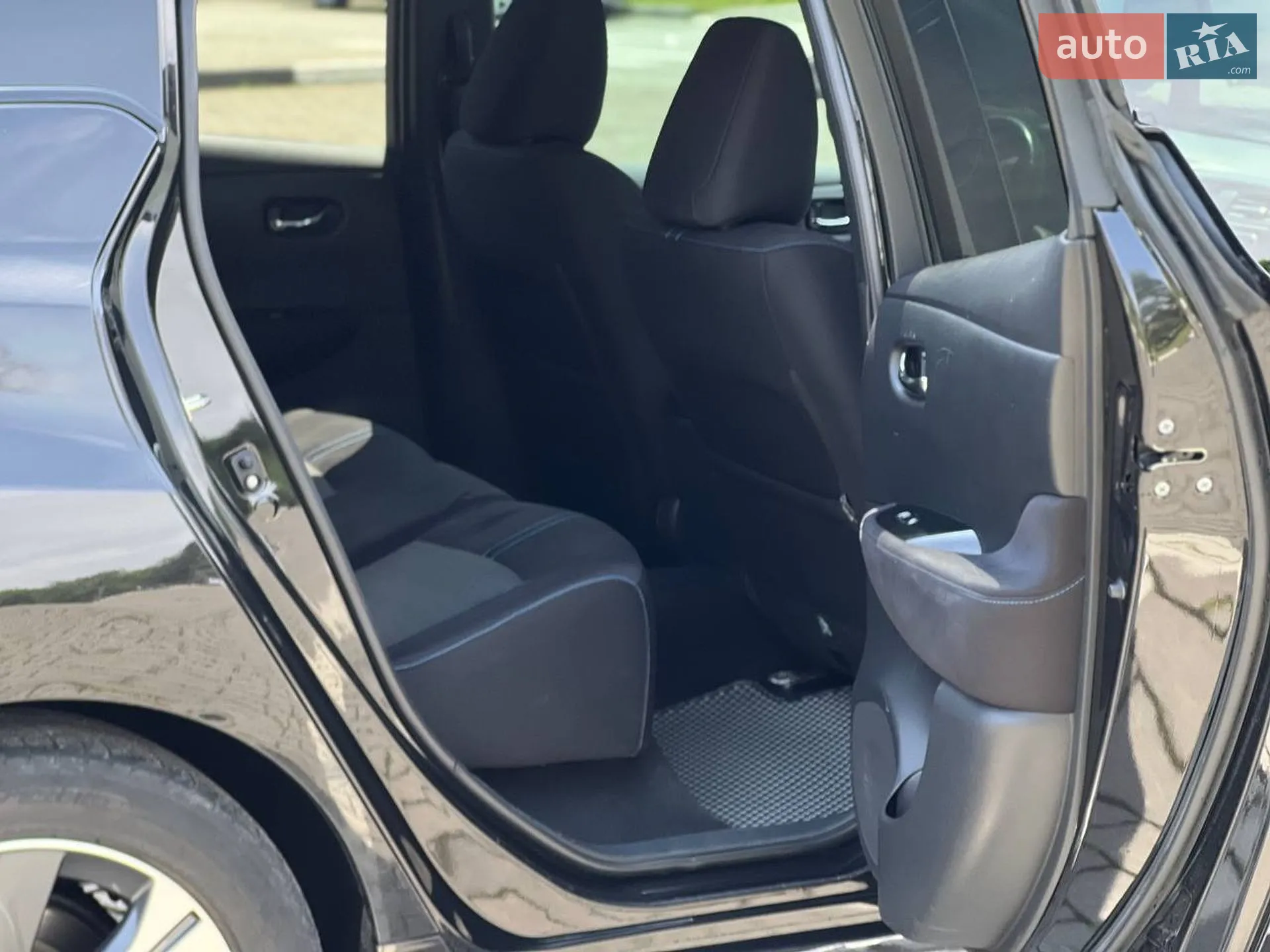 2019 Nissan Leaf - мініатюра 20