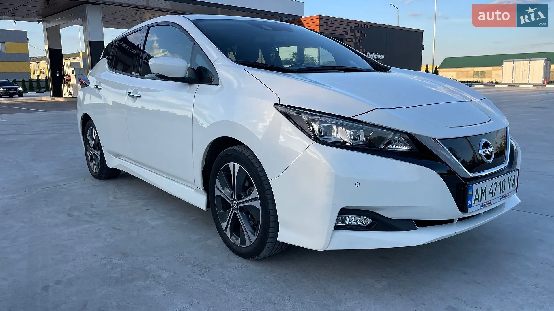 2021 Nissan Leaf - мініатюра 4