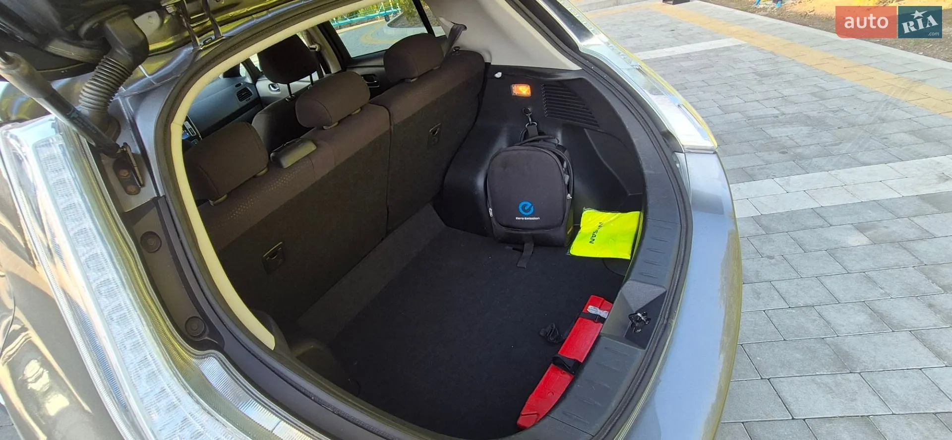 2015 Nissan Leaf - мініатюра 29