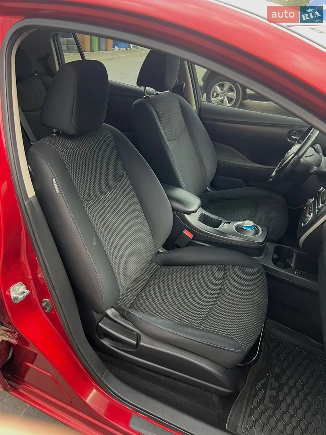2013 Nissan Leaf - мініатюра 18