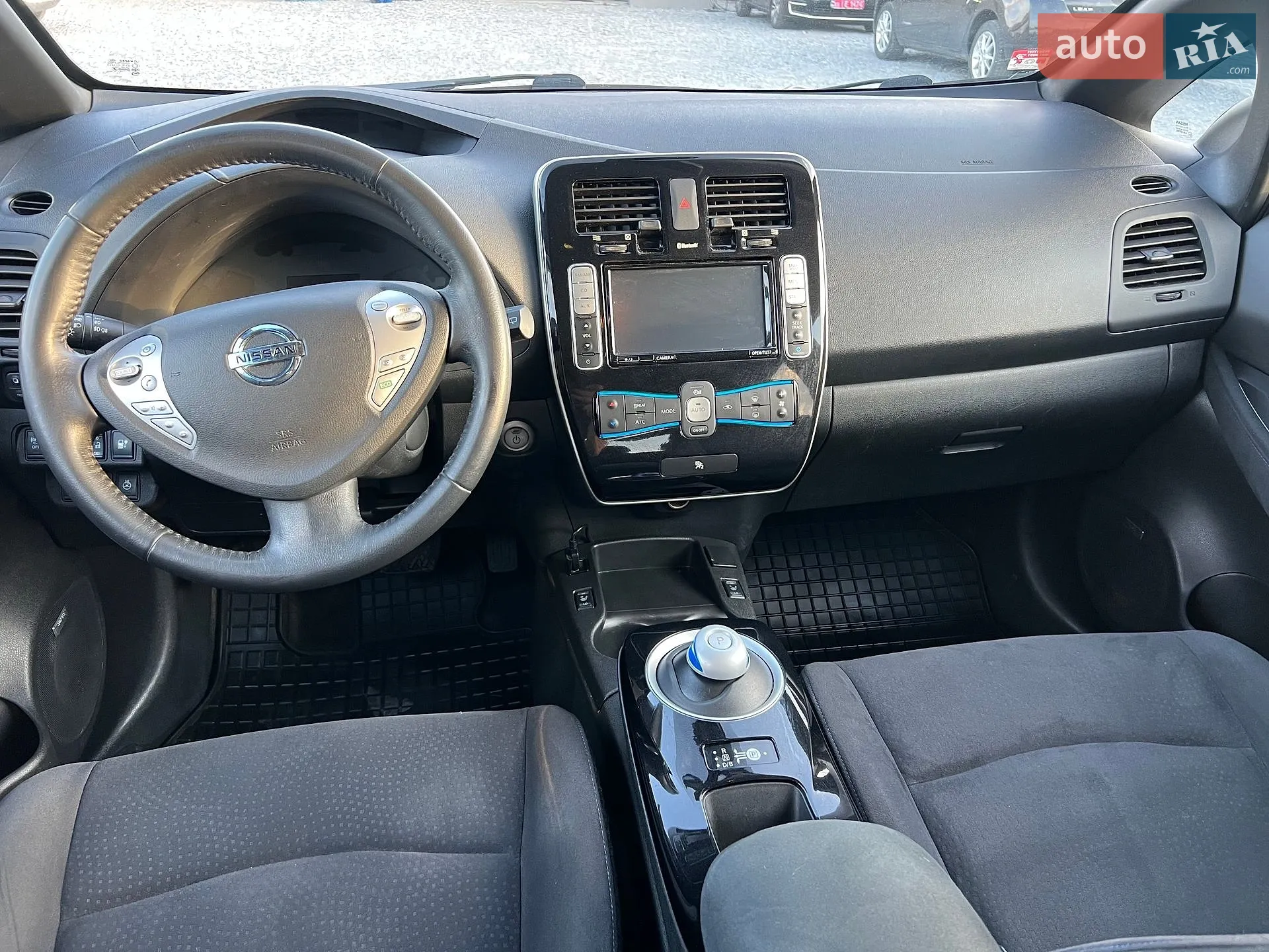 2015 Nissan Leaf - мініатюра 17