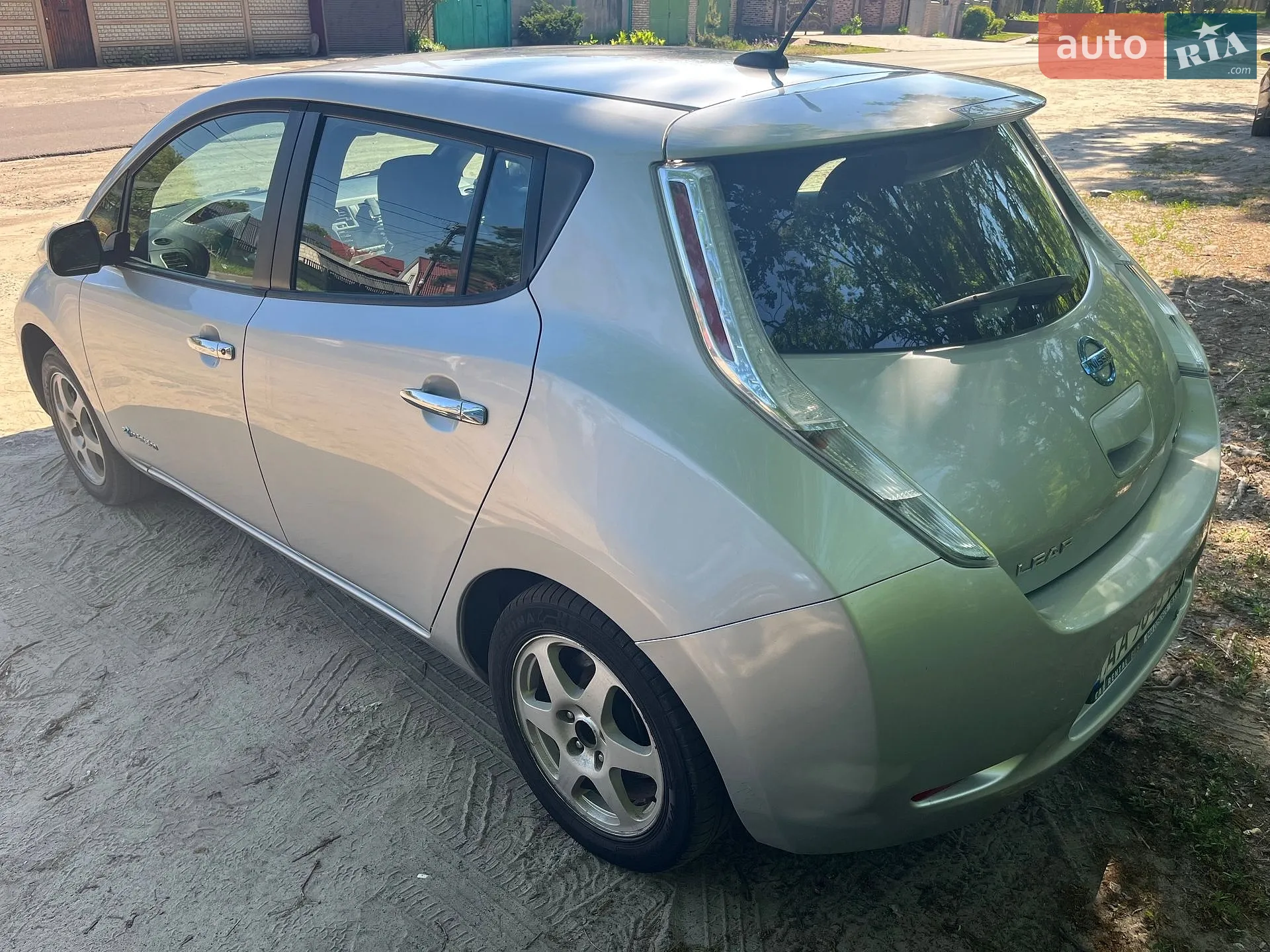 2013 Nissan Leaf - мініатюра 4