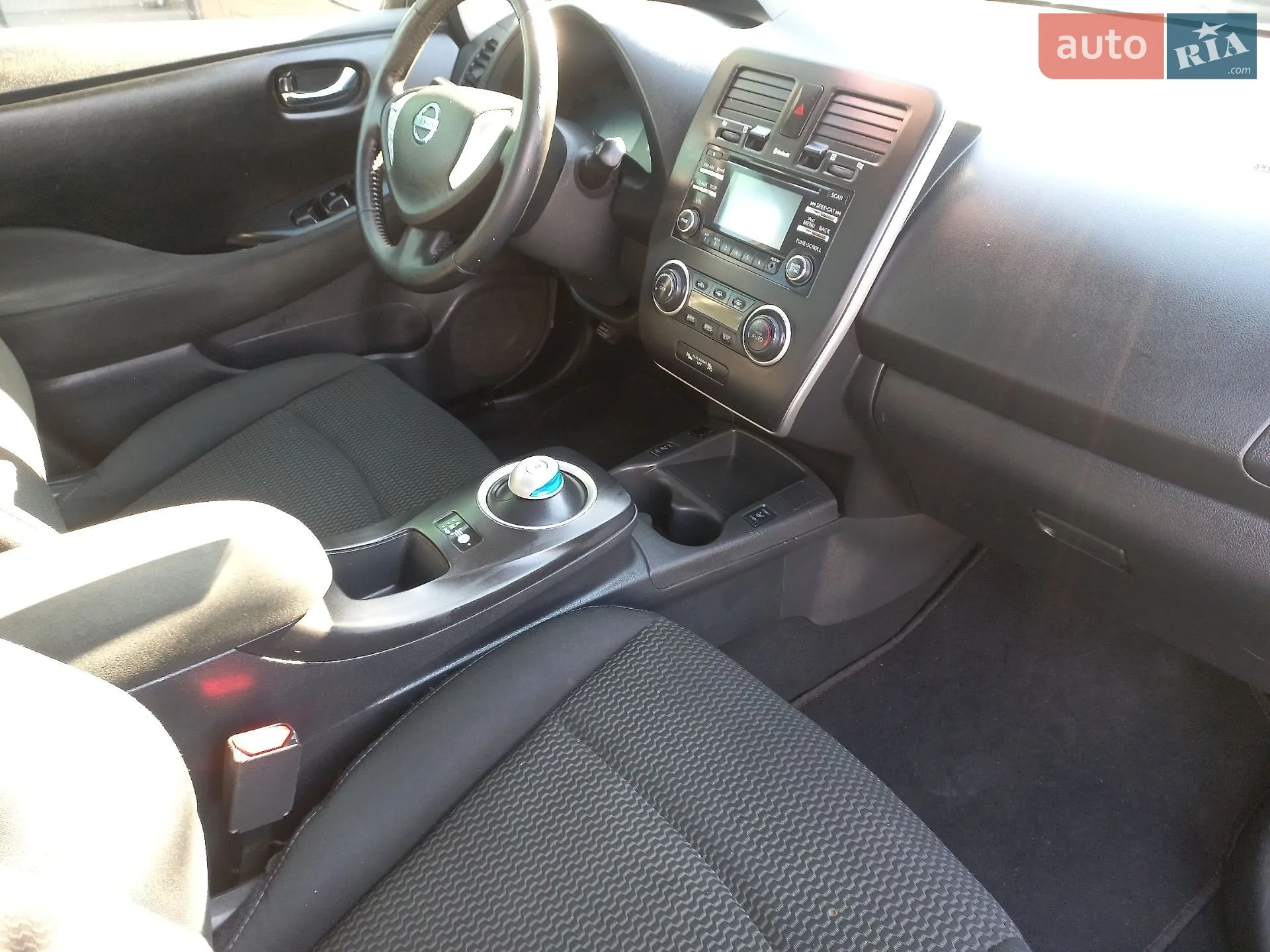 2014 Nissan Leaf - мініатюра 7