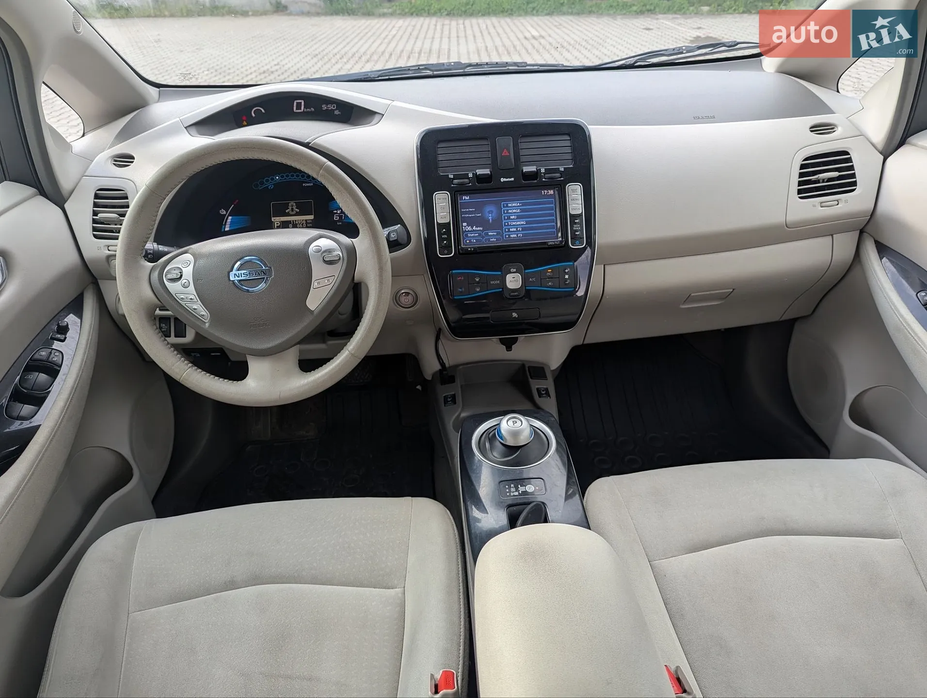 2012 Nissan Leaf - мініатюра 26