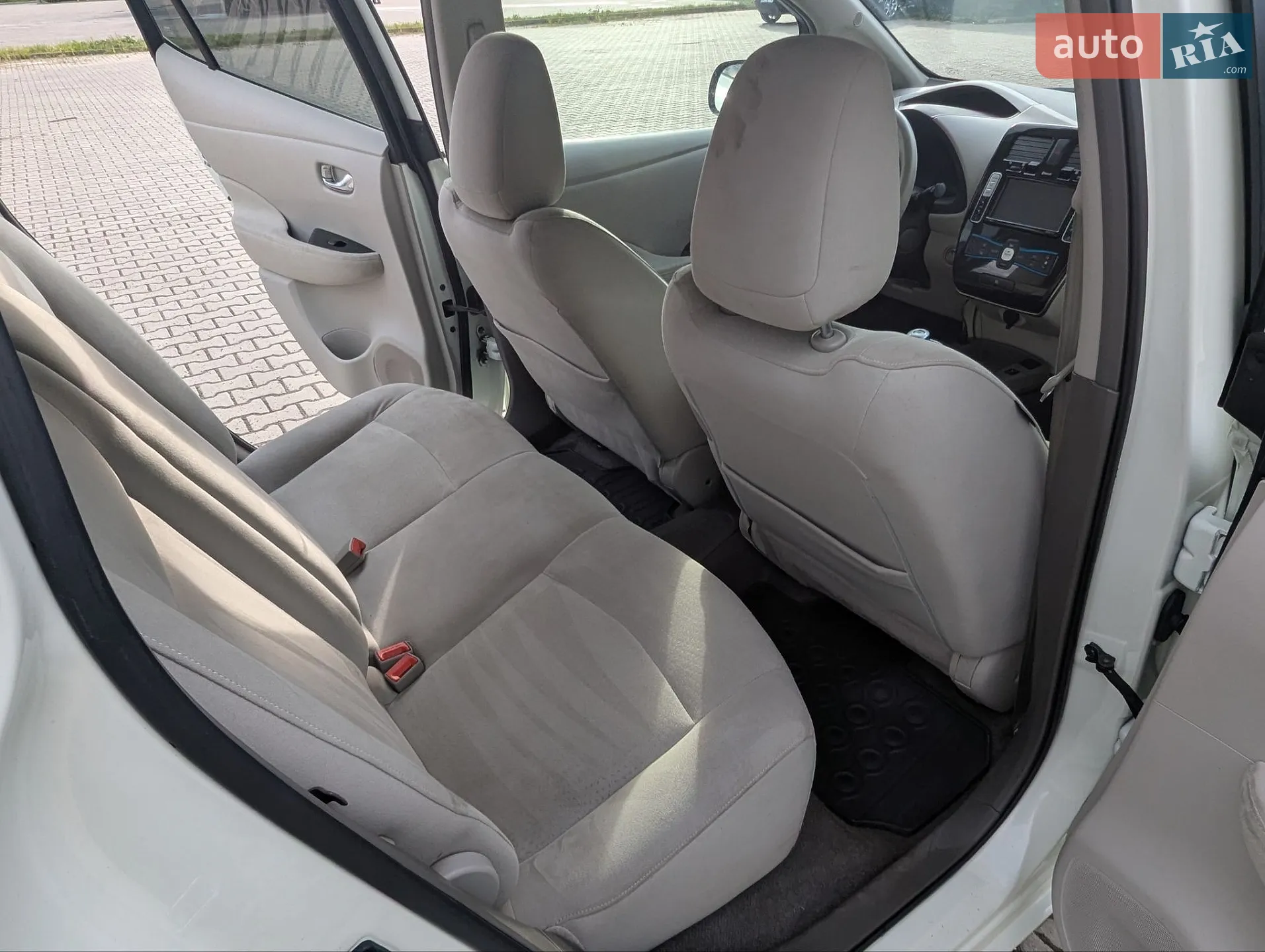 2012 Nissan Leaf - мініатюра 30