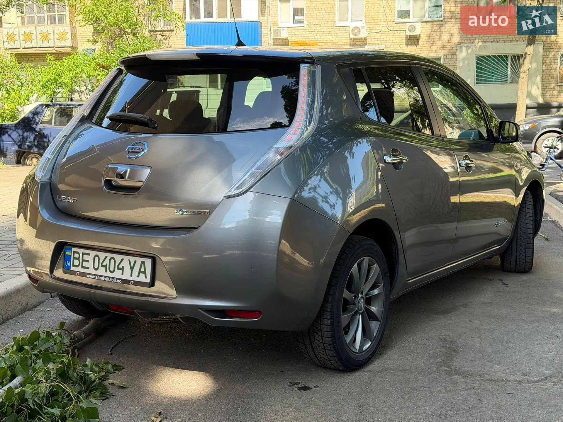 2017 Nissan Leaf - мініатюра 4