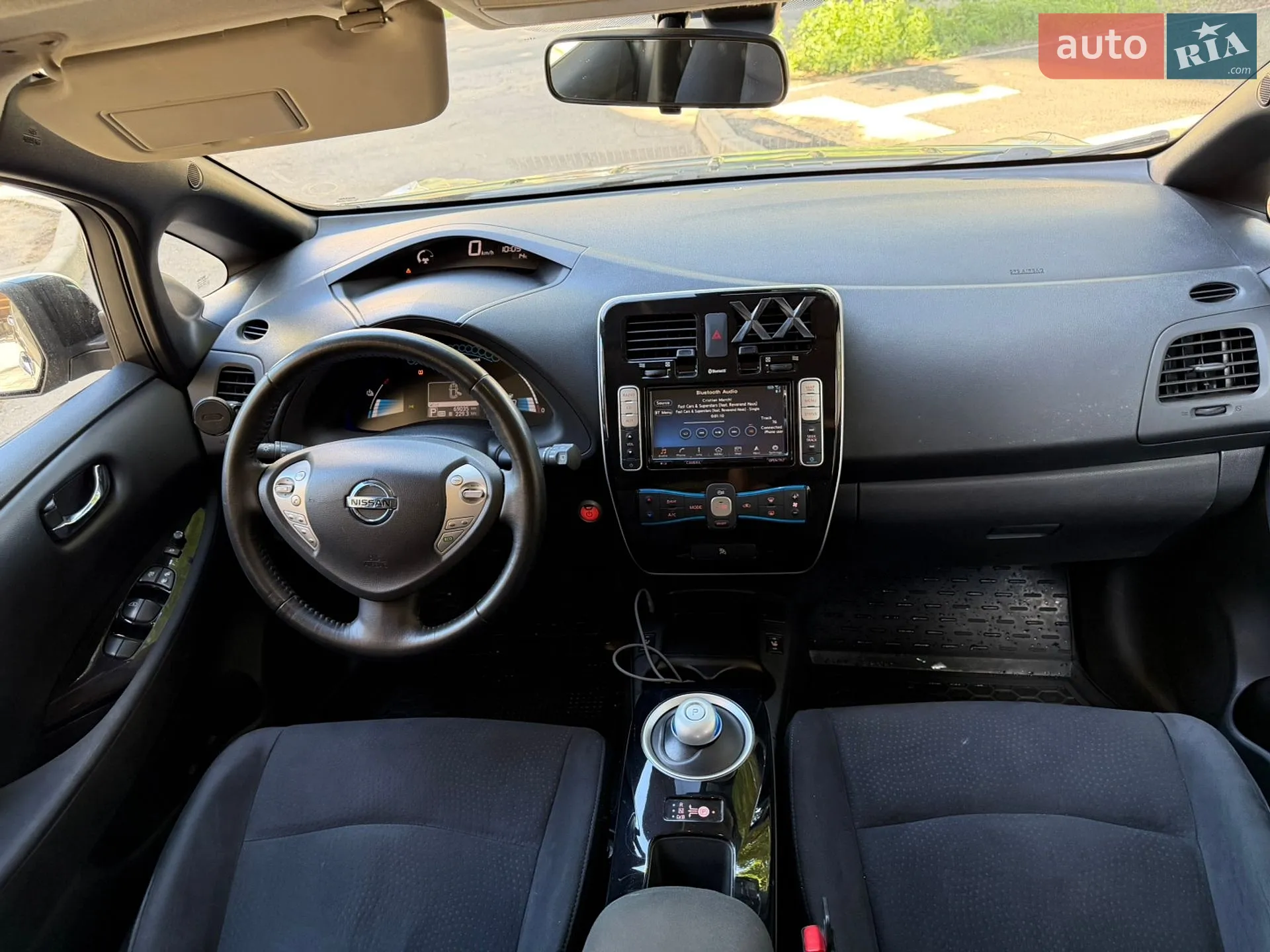 2017 Nissan Leaf - мініатюра 15