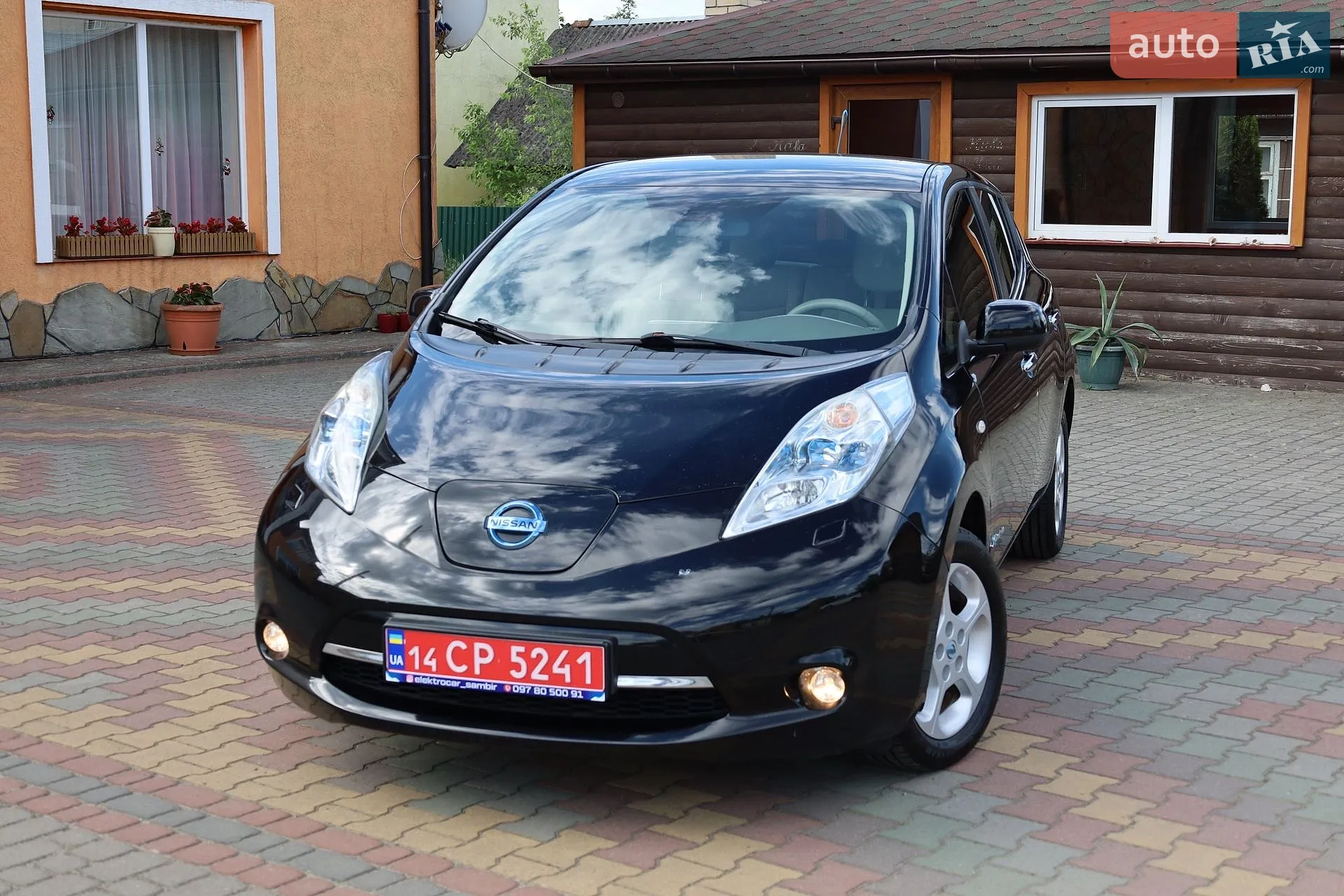 2011 Nissan Leaf - мініатюра 3