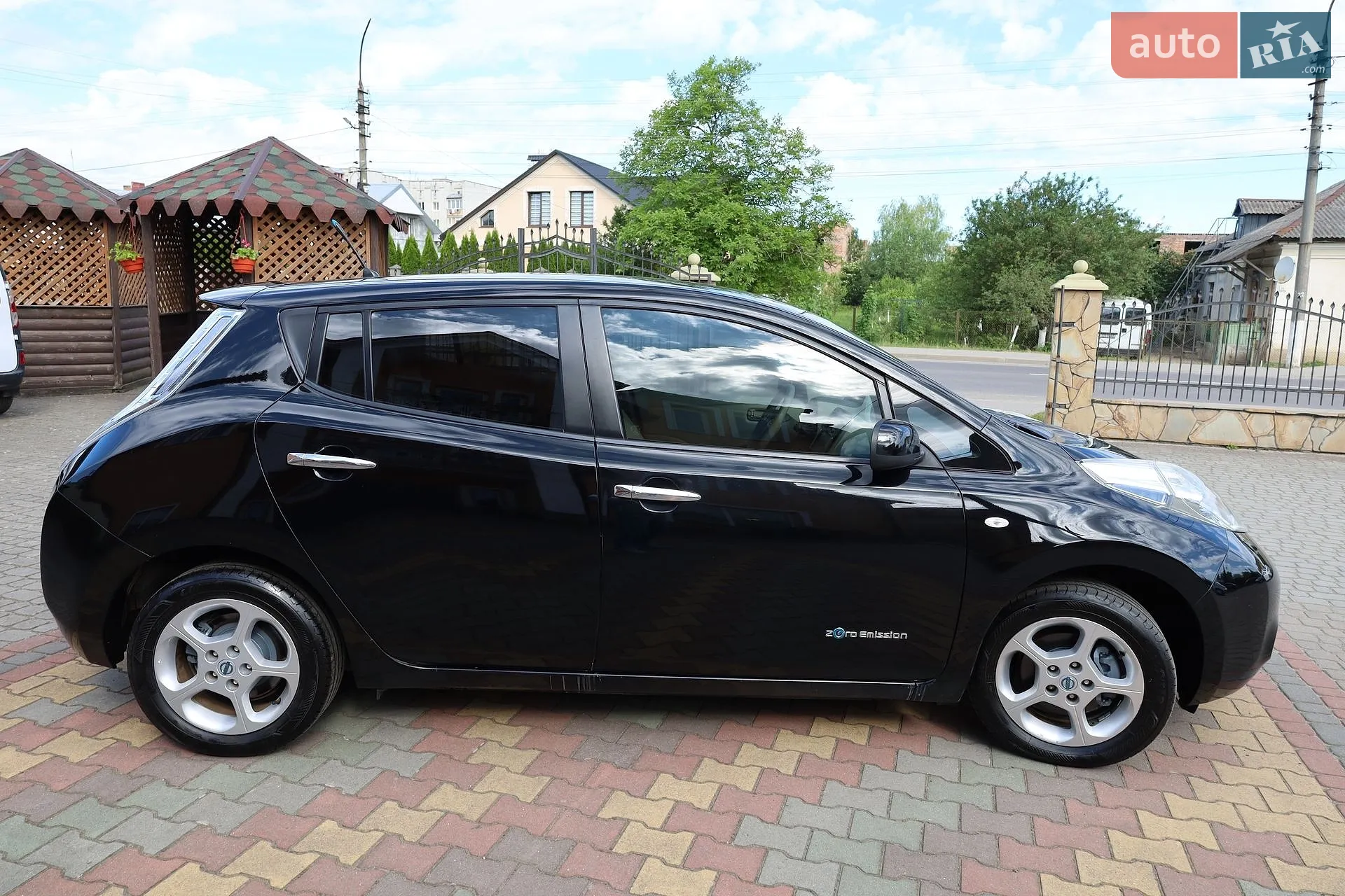 2011 Nissan Leaf - мініатюра 15
