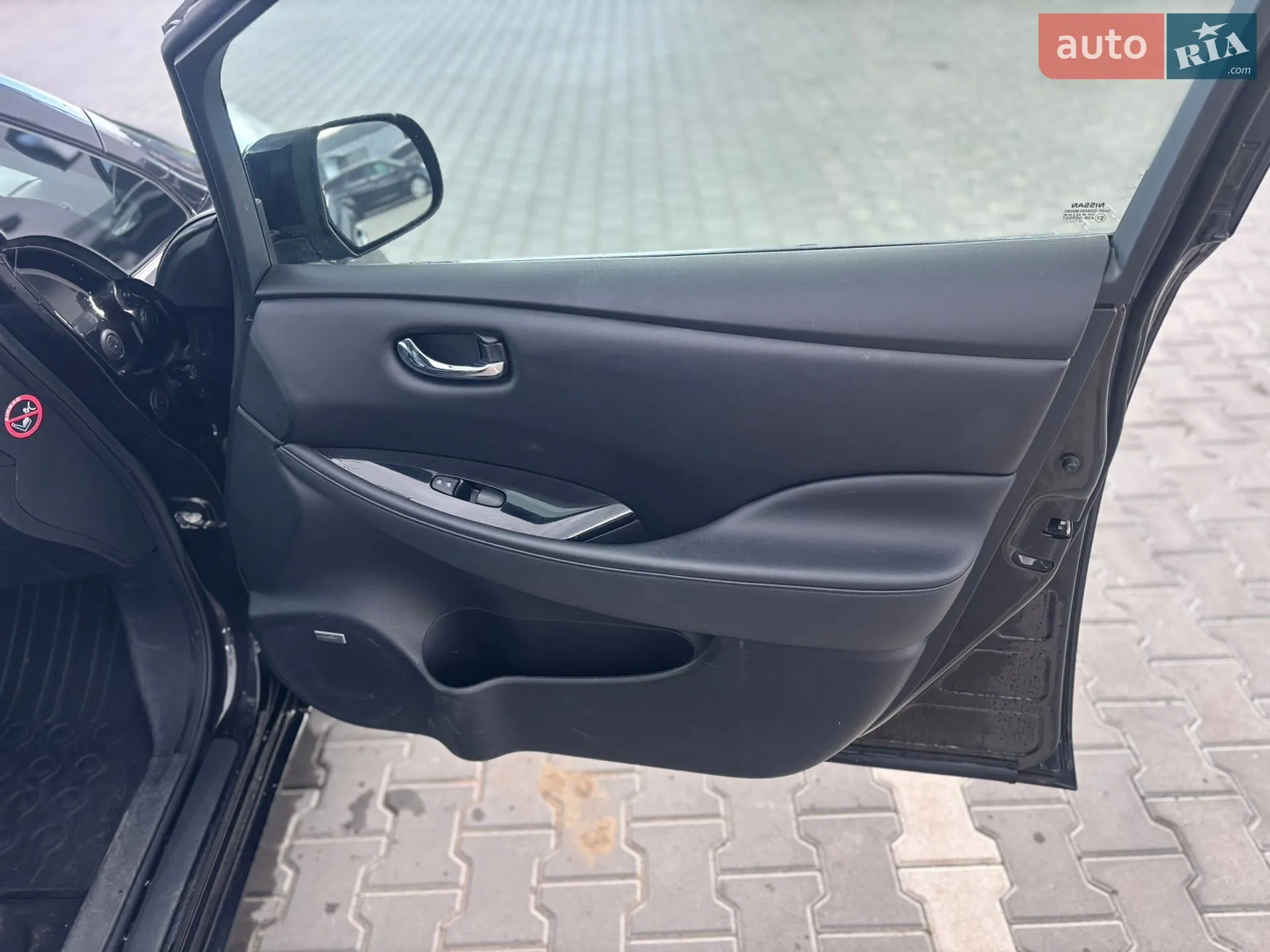 2015 Nissan Leaf - мініатюра 24