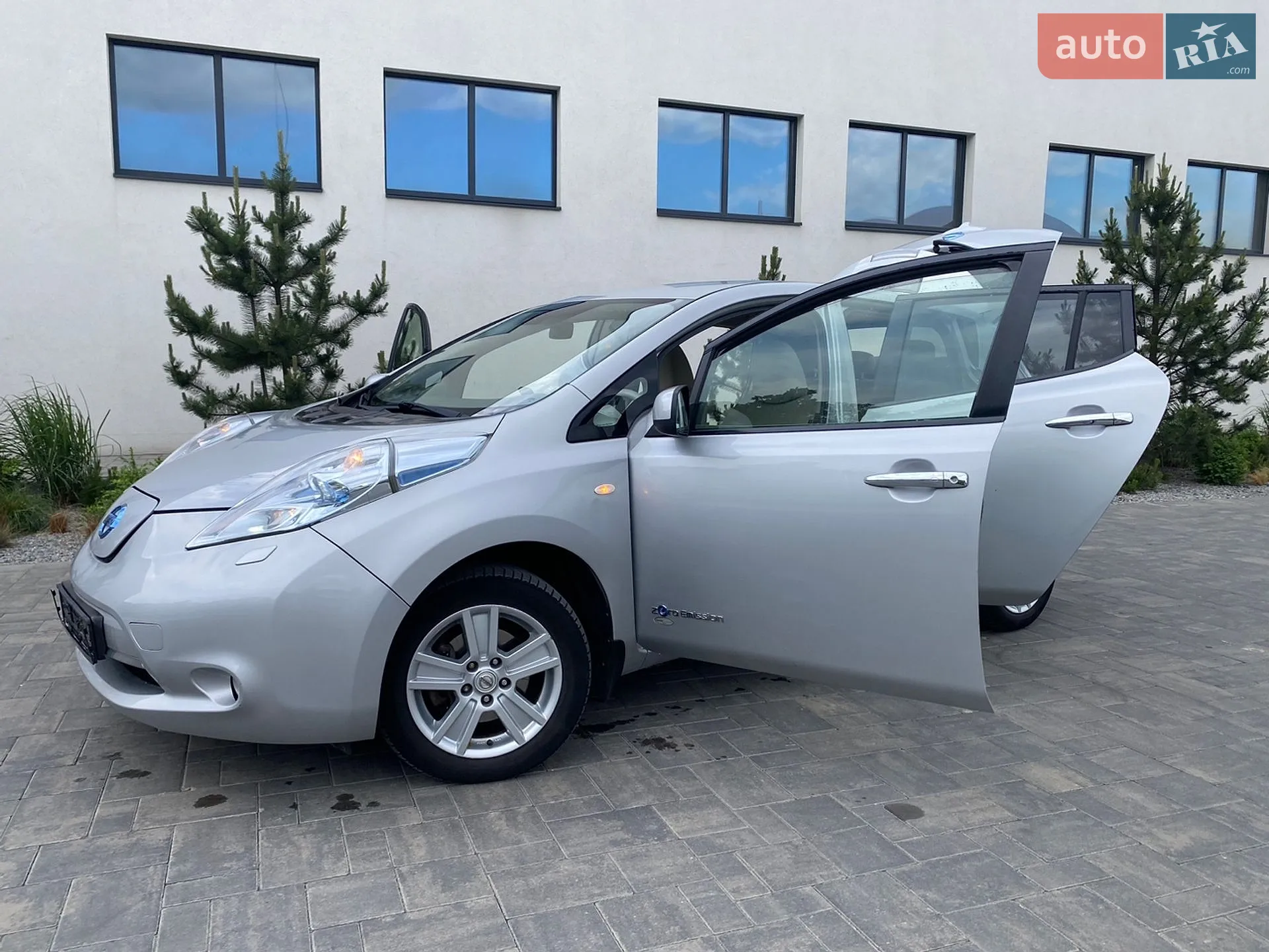 2012 Nissan Leaf - мініатюра 17
