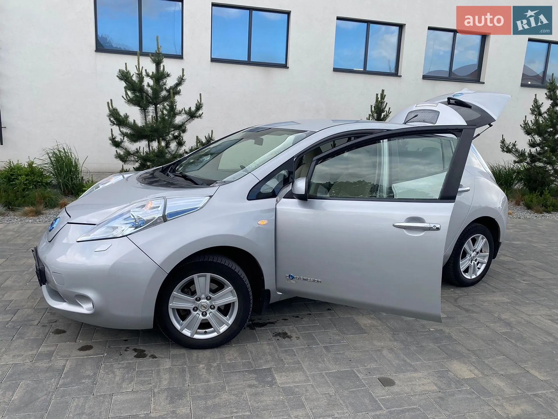 2012 Nissan Leaf - мініатюра 25