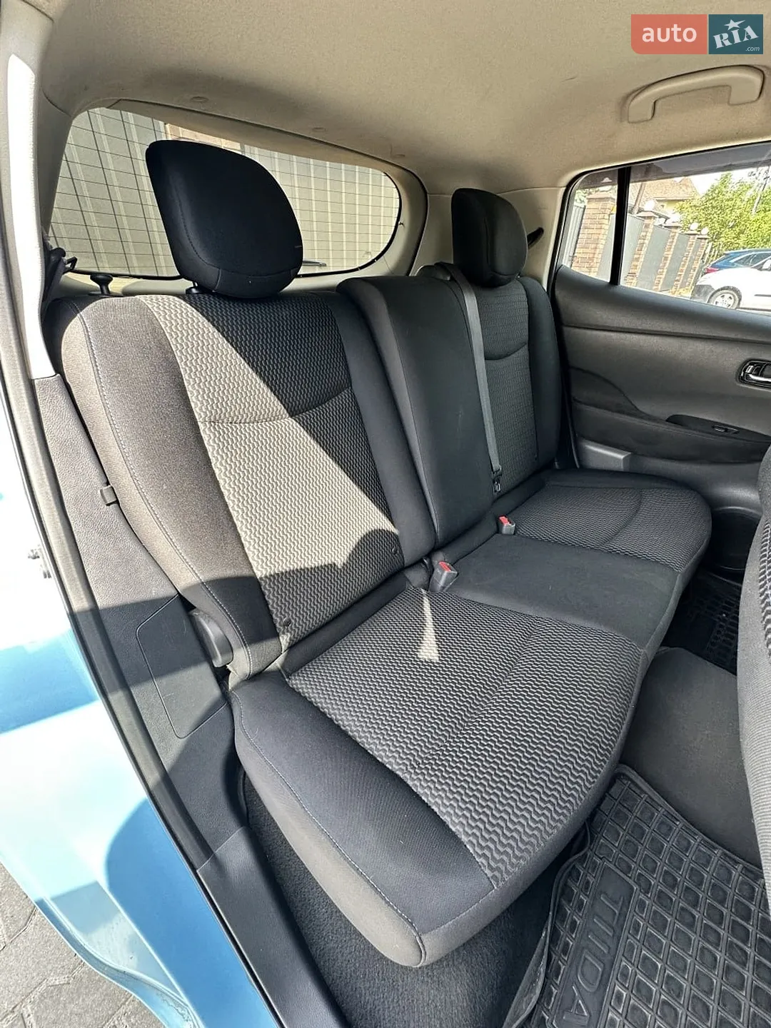 2015 Nissan Leaf - мініатюра 26