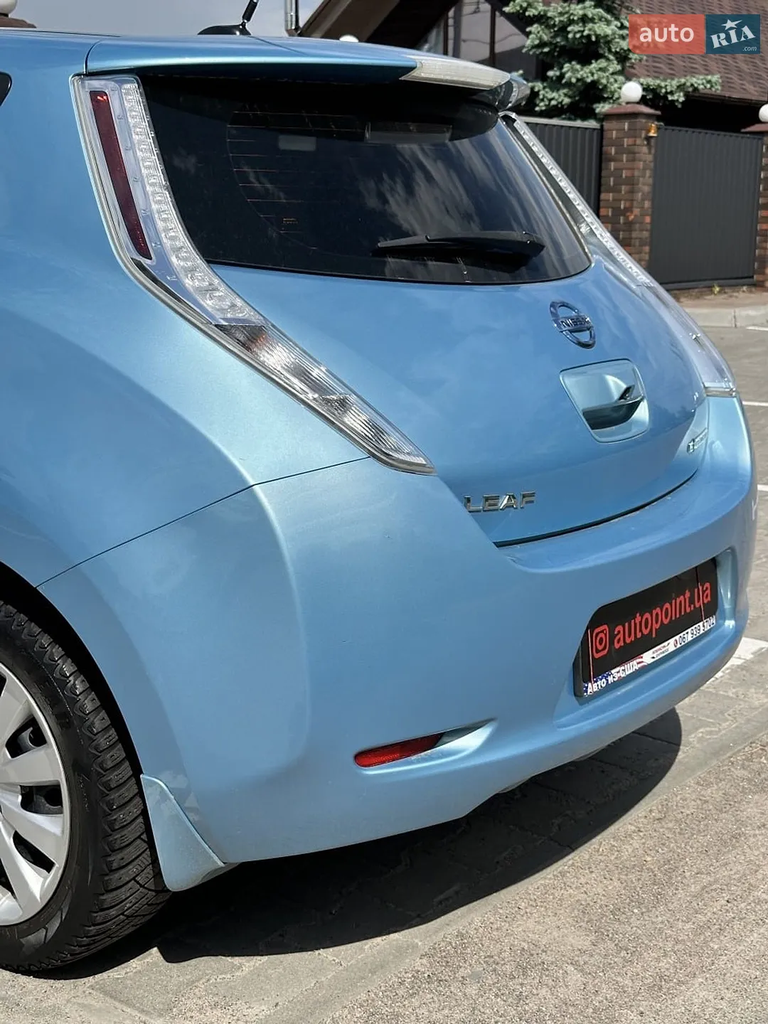 2015 Nissan Leaf - мініатюра 14