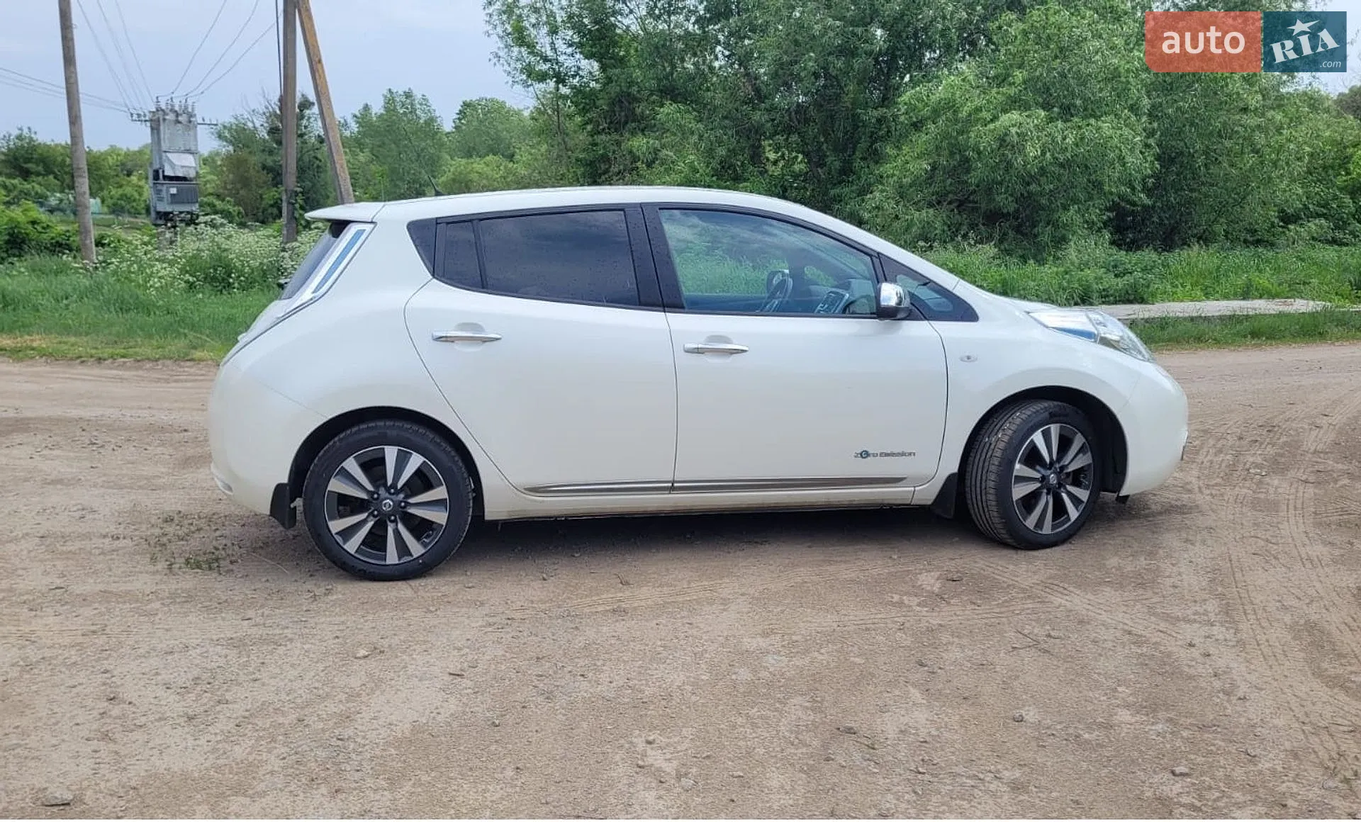 2016 Nissan Leaf - мініатюра 10