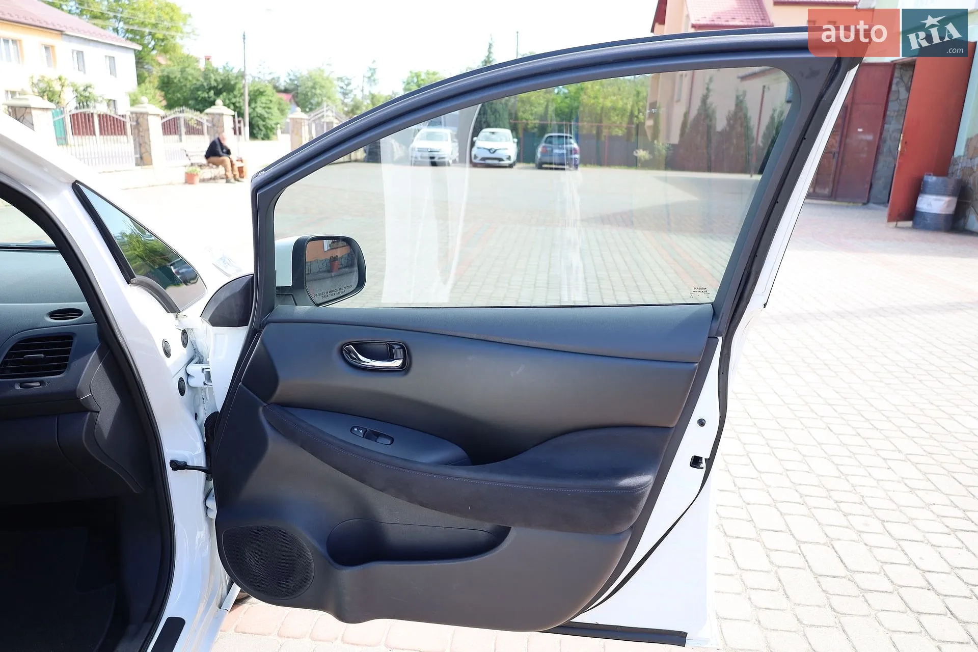2013 Nissan Leaf - мініатюра 39