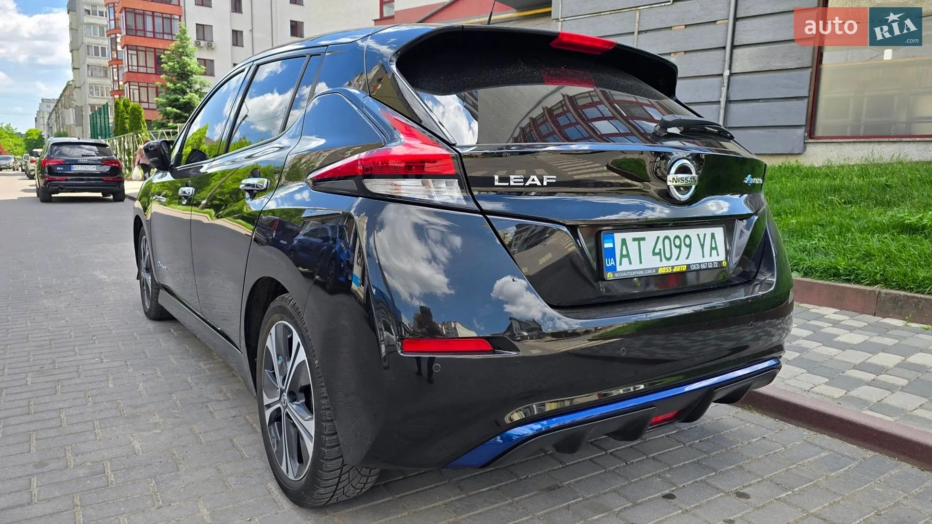2018 Nissan Leaf - мініатюра 11