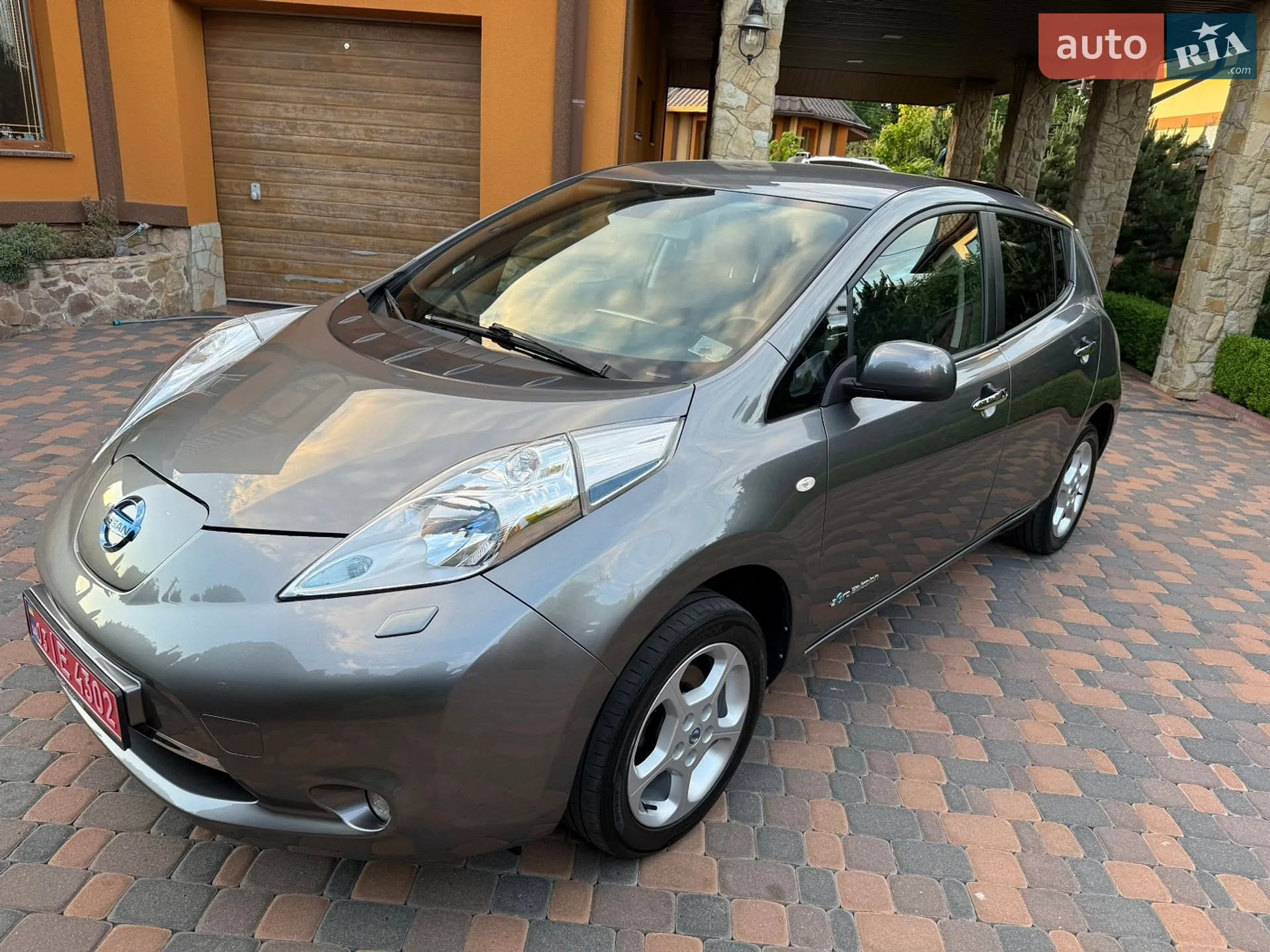 2014 Nissan Leaf - мініатюра 15