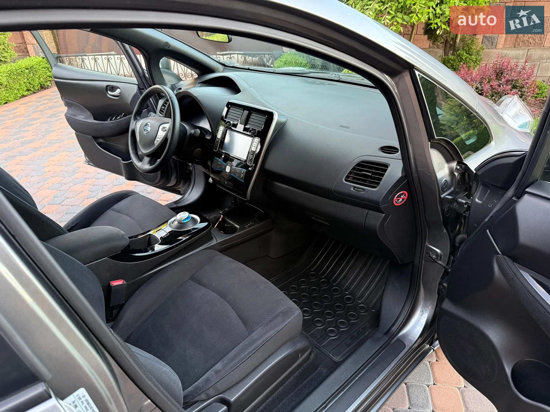 2014 Nissan Leaf - мініатюра 28