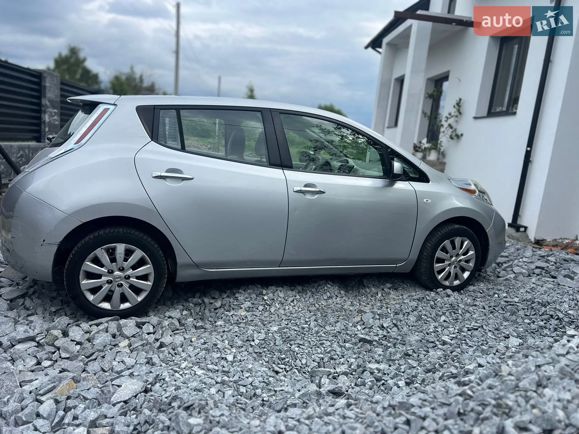 2011 Nissan Leaf - мініатюра 9