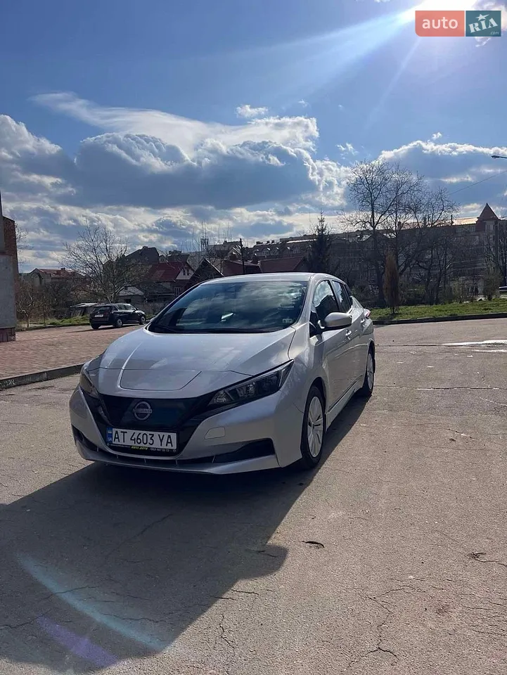 2022 Nissan Leaf - мініатюра 14