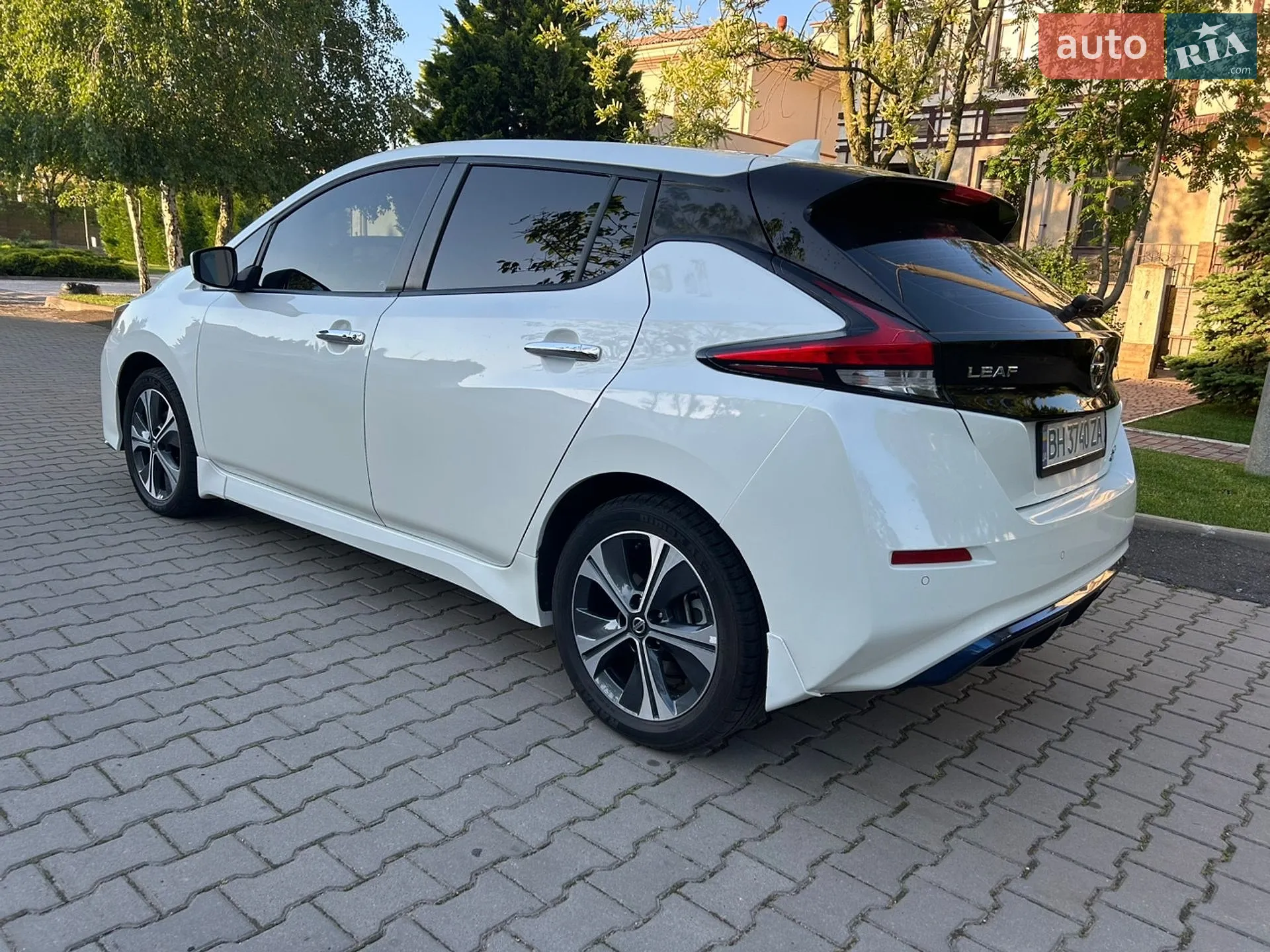 2020 Nissan Leaf - мініатюра 5