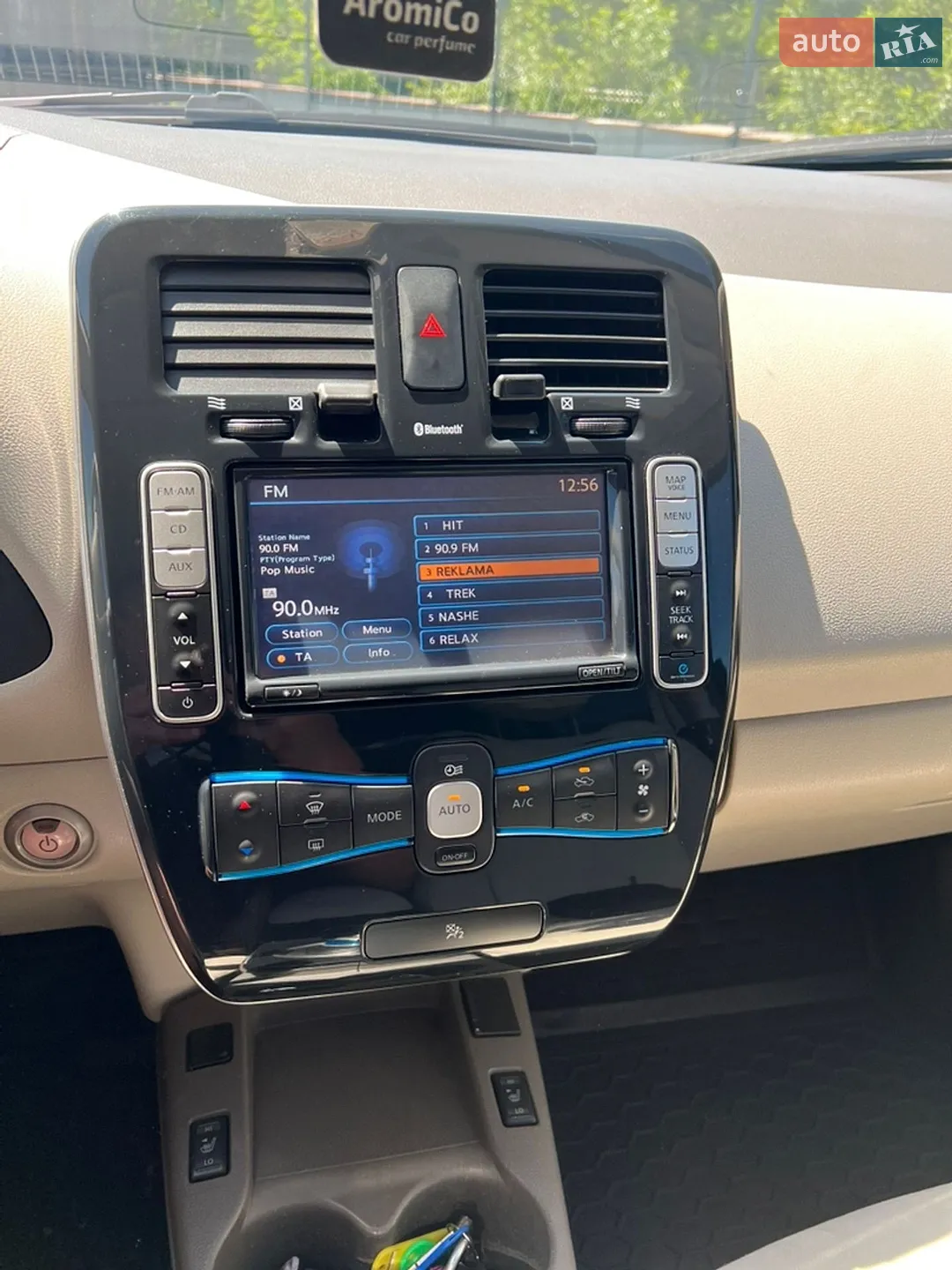 2013 Nissan Leaf - мініатюра 19
