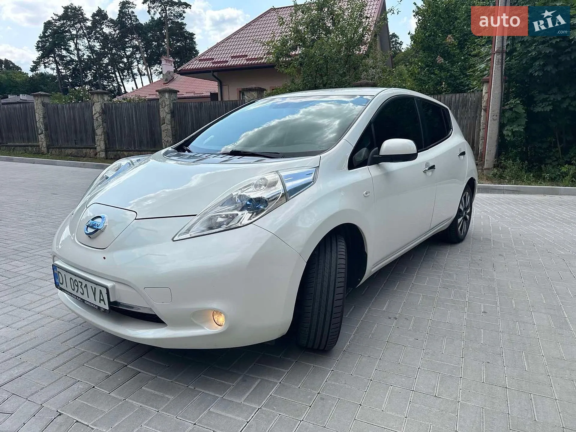 2015 Nissan Leaf - мініатюра 2