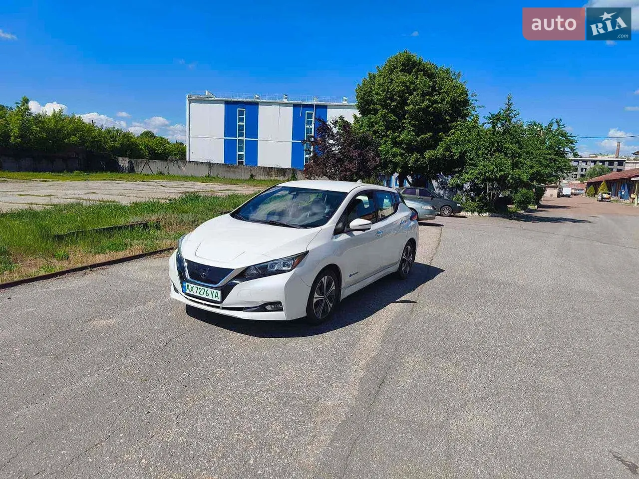 2017 Nissan Leaf - мініатюра 10