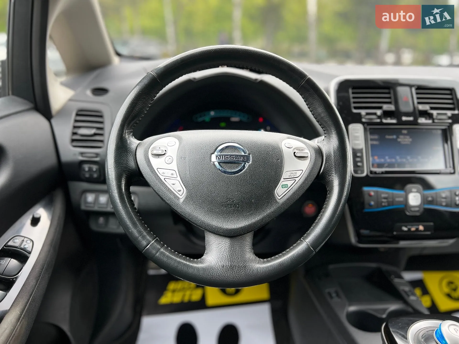 2016 Nissan Leaf - мініатюра 11