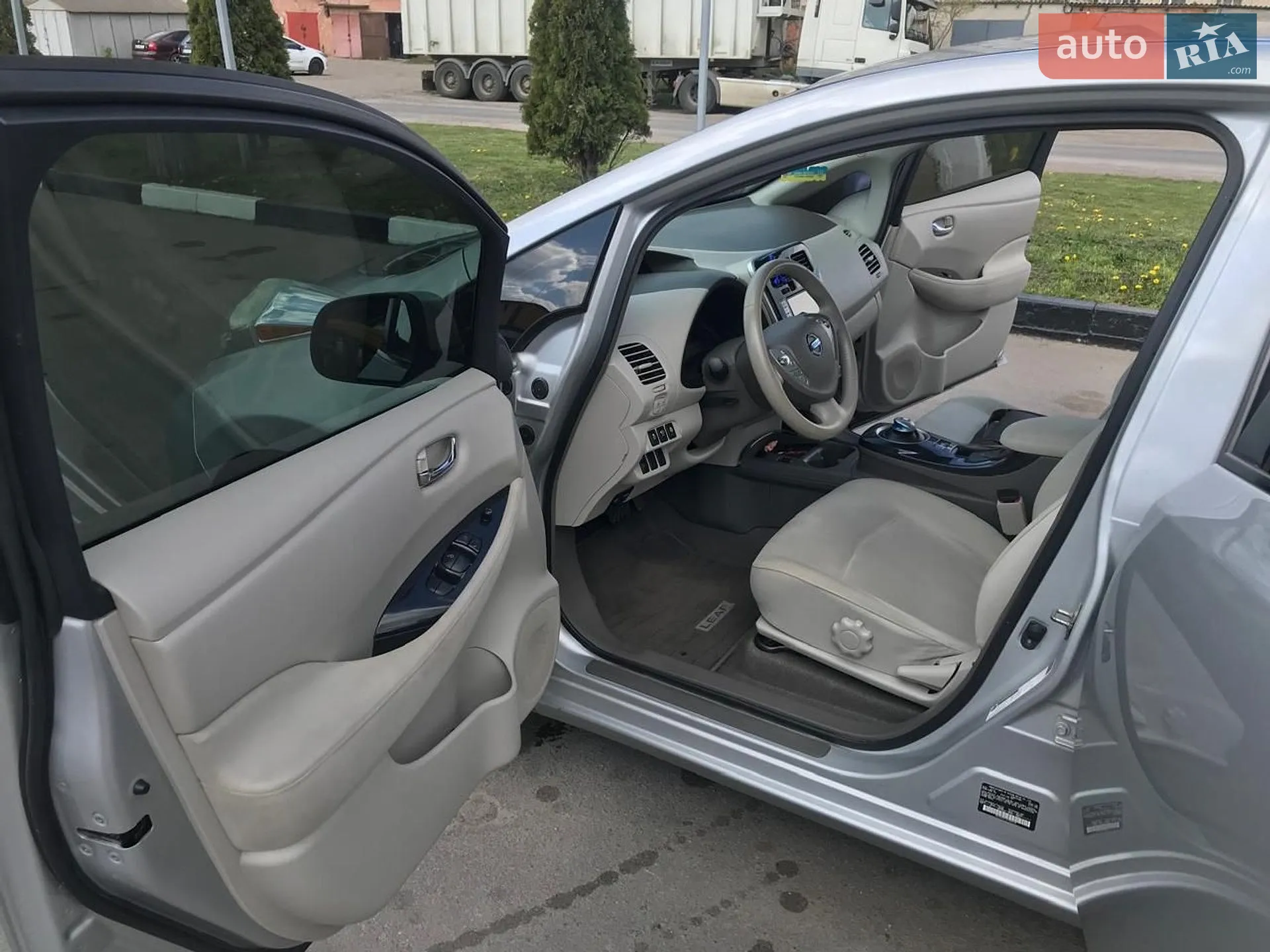 2012 Nissan Leaf - мініатюра 7