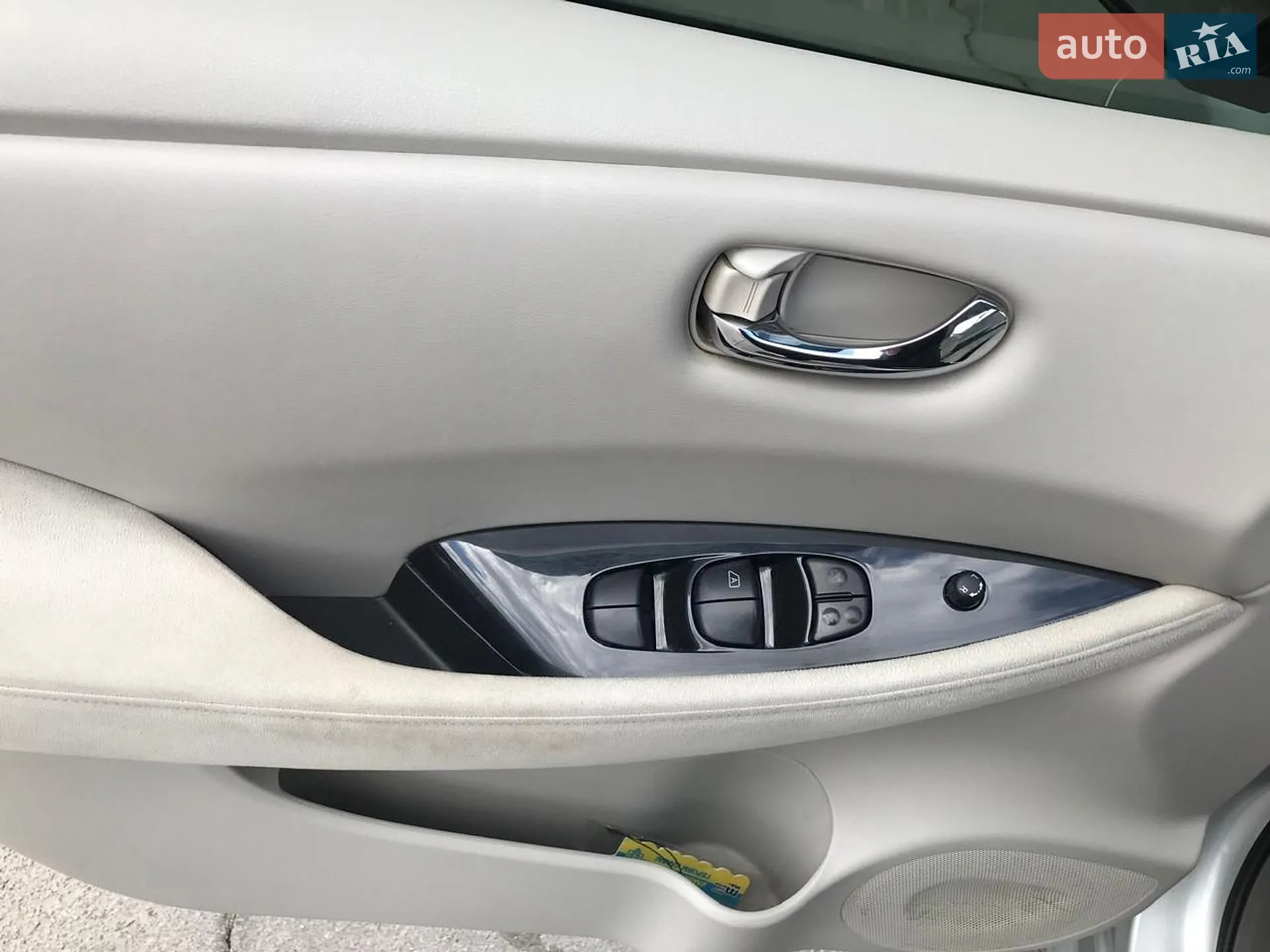 2012 Nissan Leaf - мініатюра 13