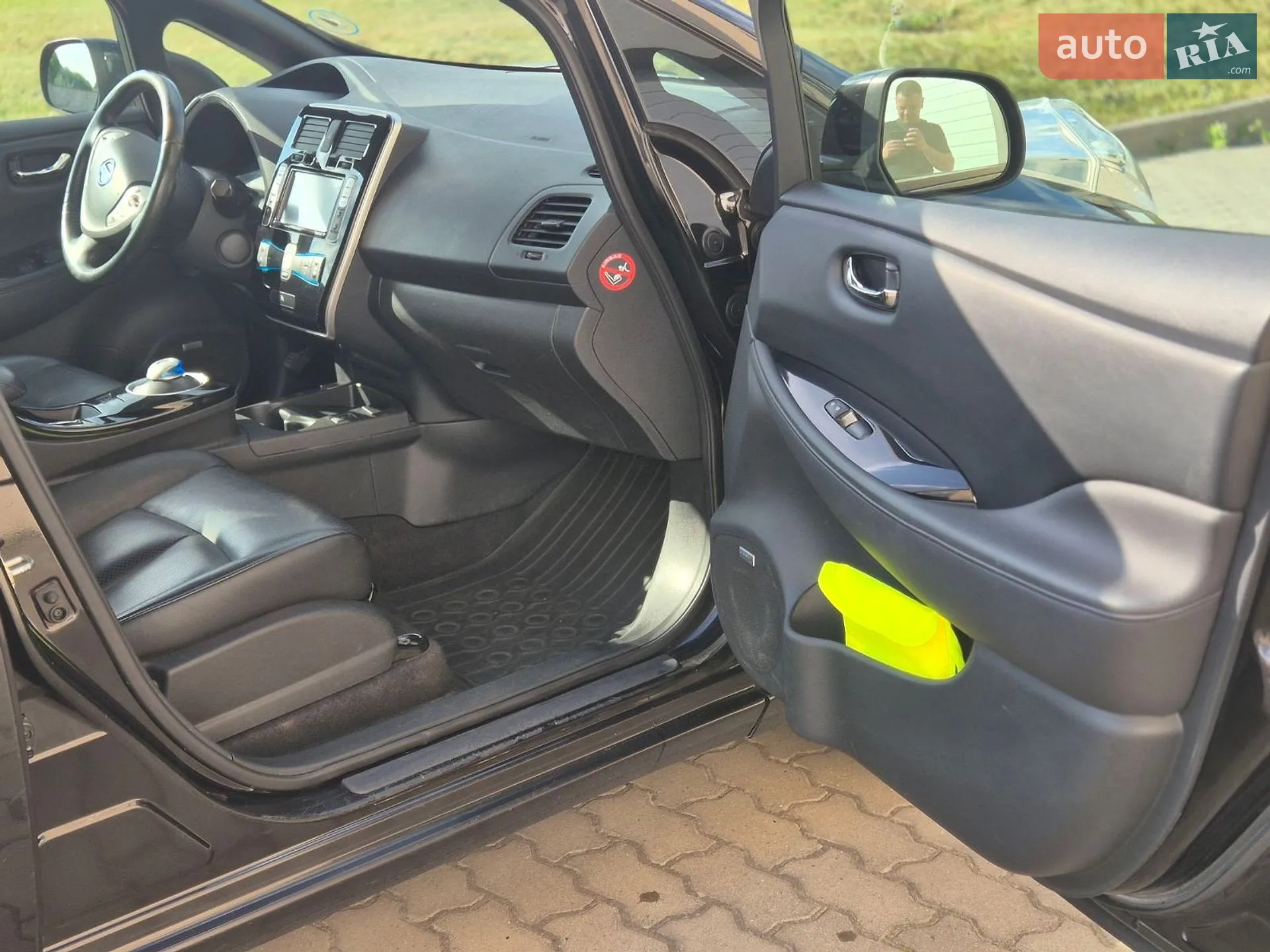 2014 Nissan Leaf - мініатюра 18