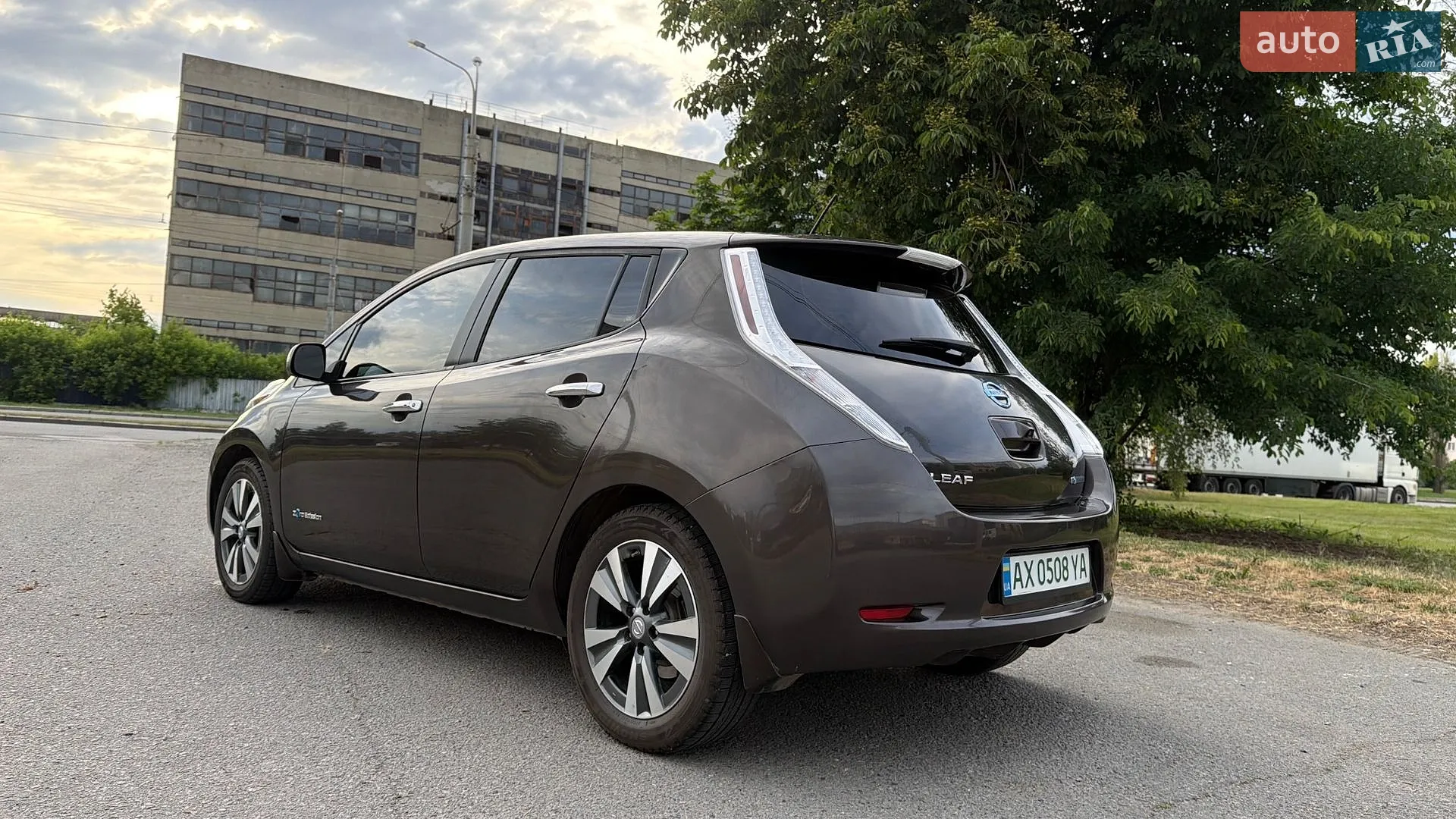 2015 Nissan Leaf - мініатюра 4