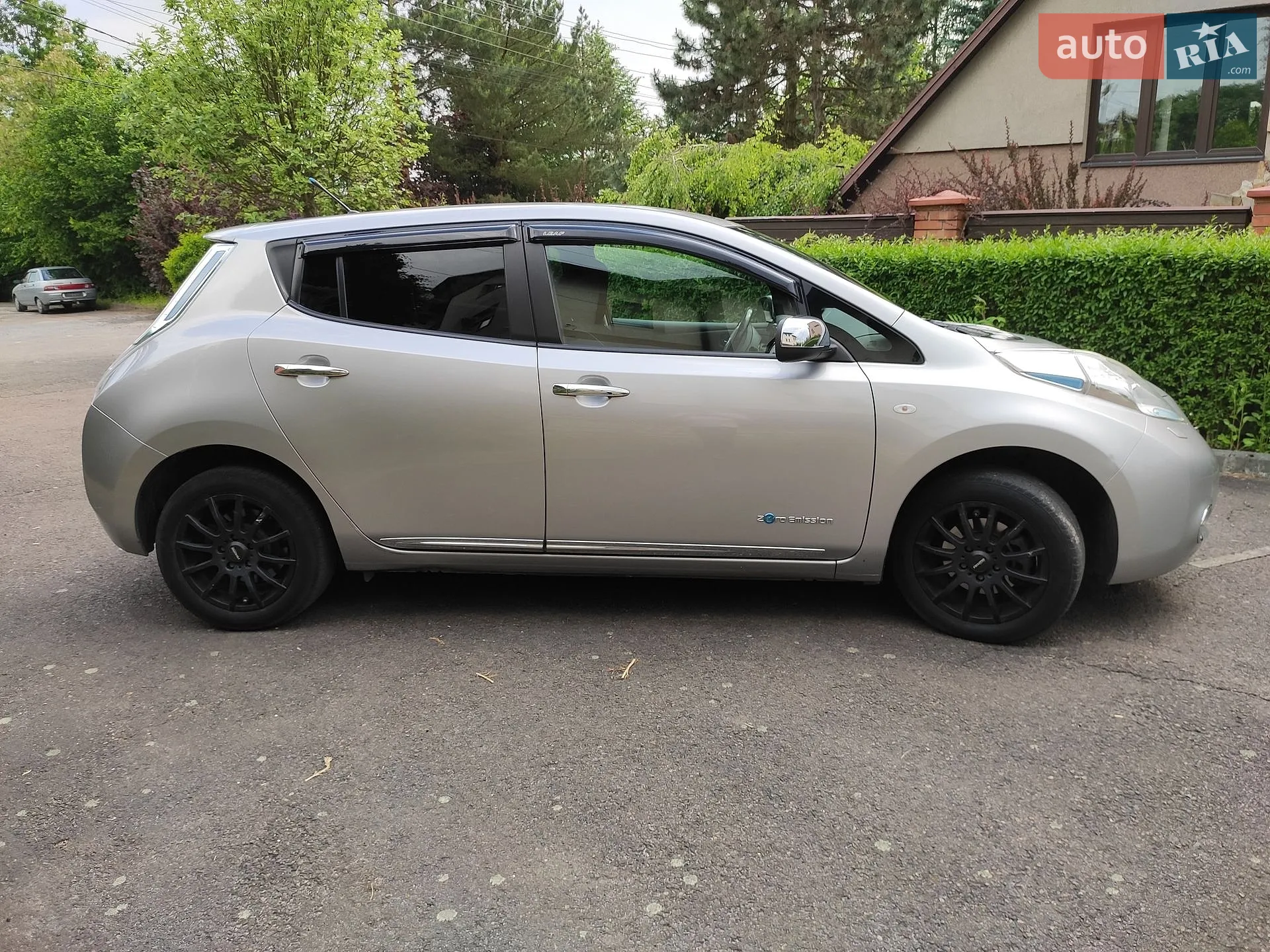 2013 Nissan Leaf - мініатюра 13