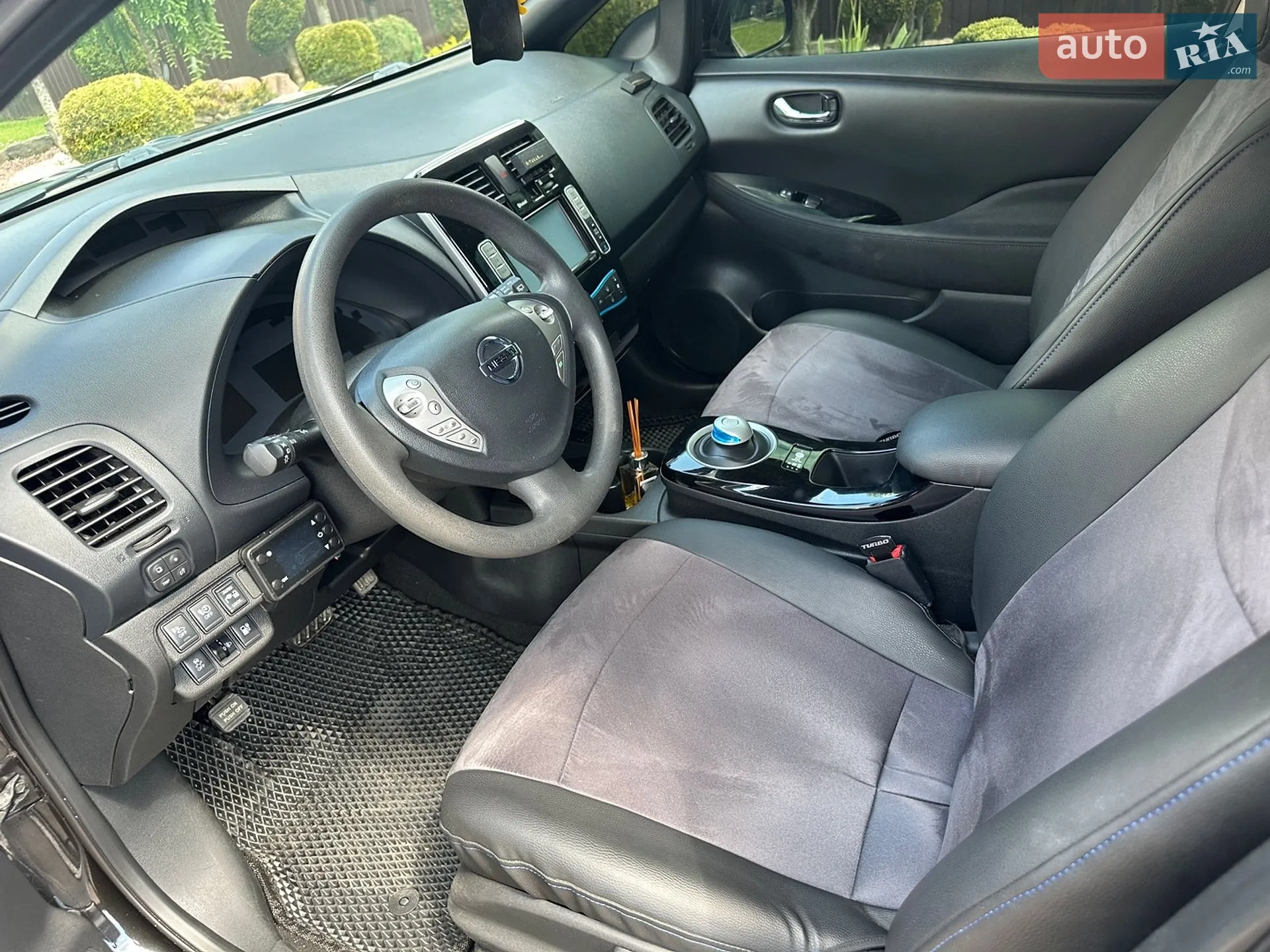 2014 Nissan Leaf - мініатюра 17