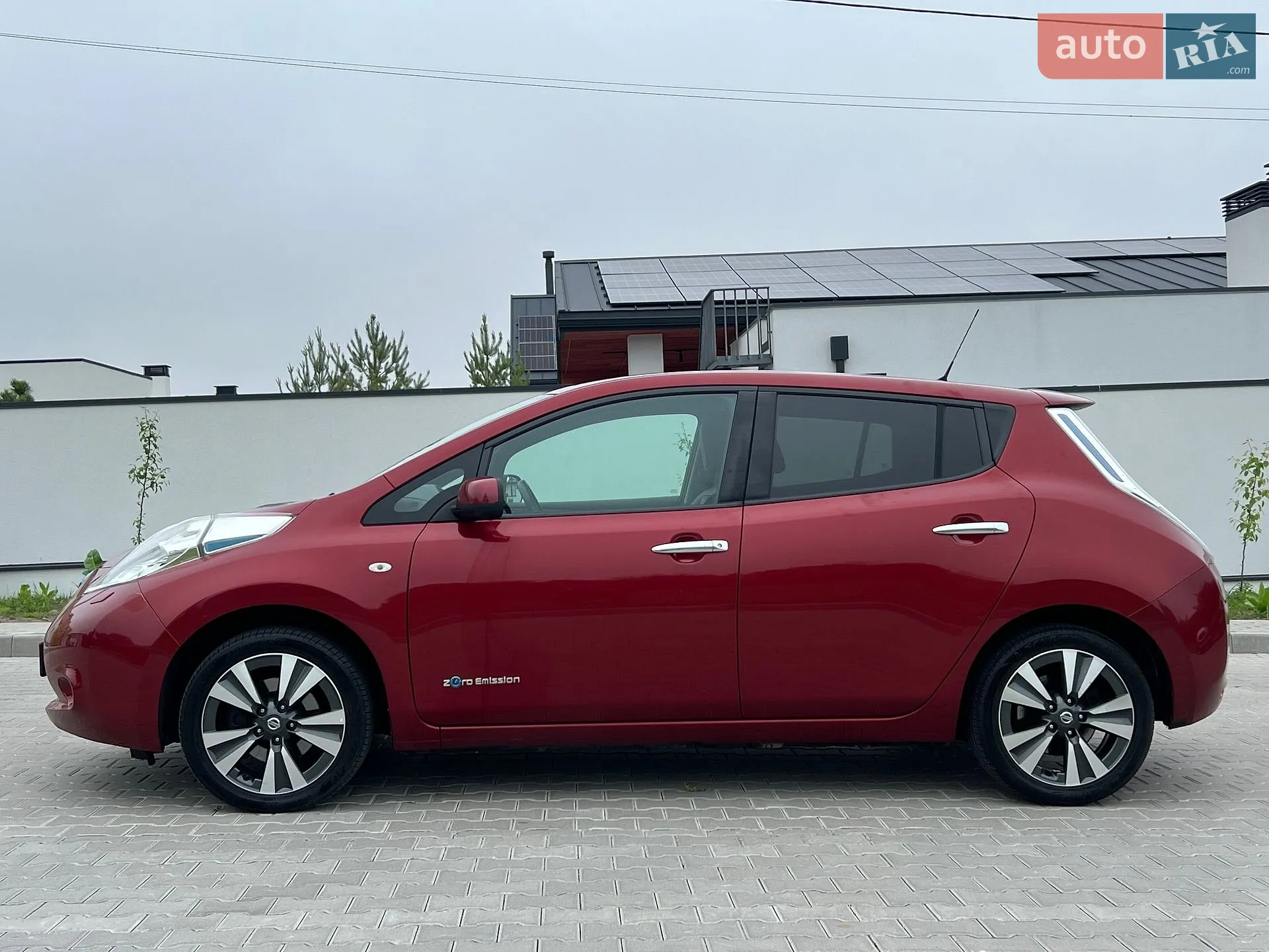 2016 Nissan Leaf - мініатюра 10