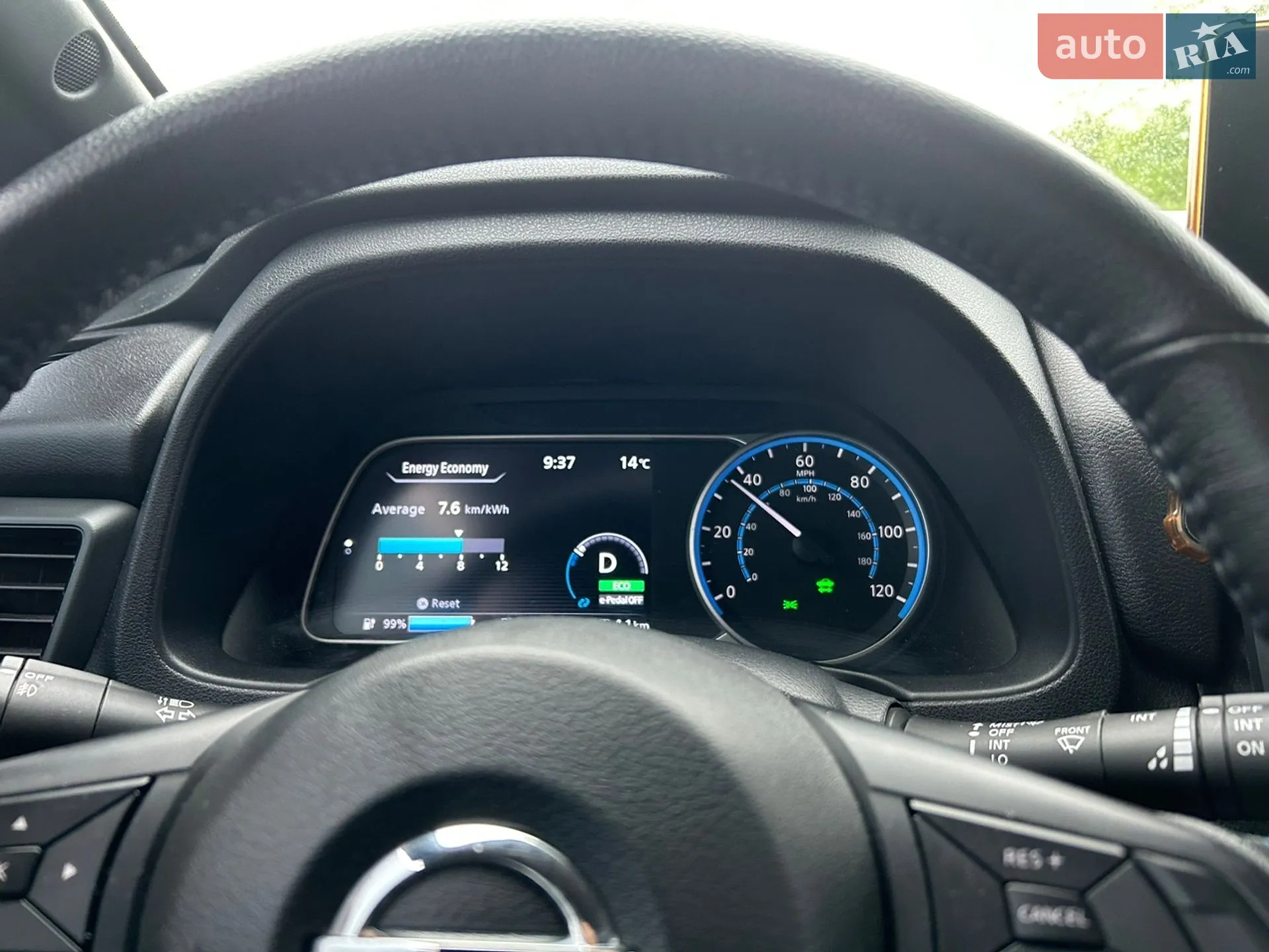 2020 Nissan Leaf - мініатюра 11