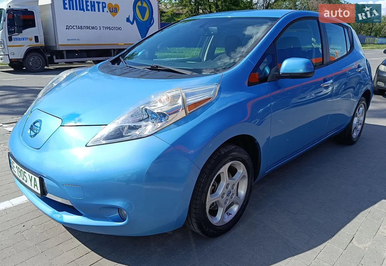 2014 Nissan Leaf - мініатюра 11