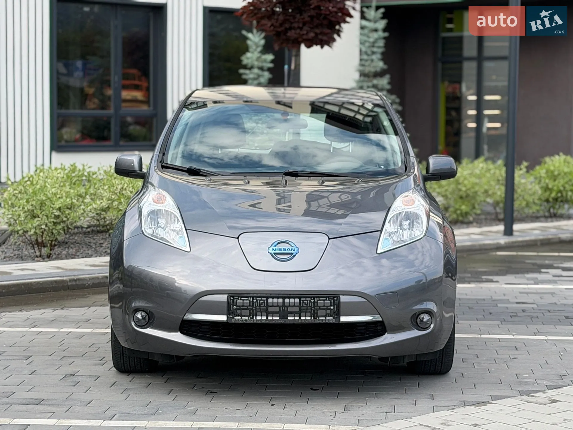 2016 Nissan Leaf - мініатюра 2