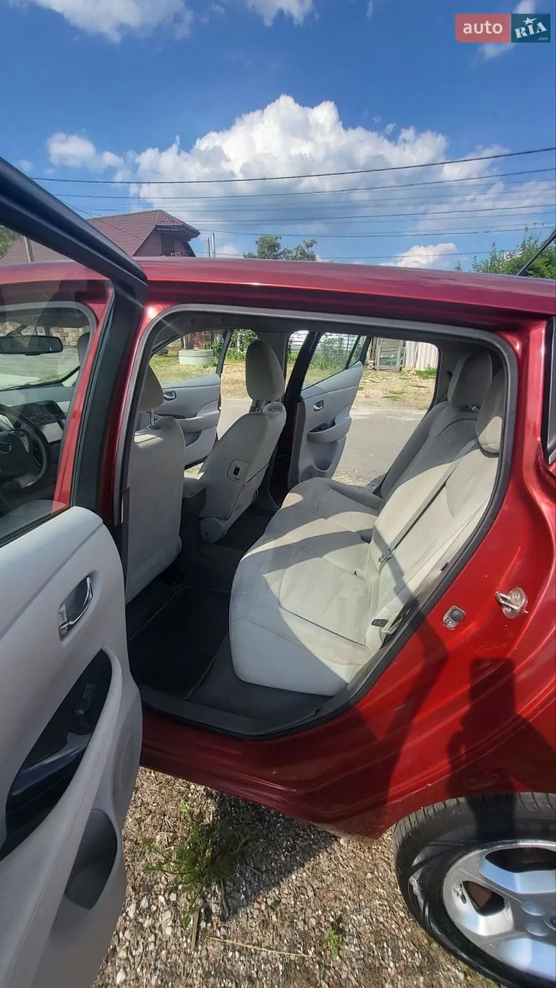 2012 Nissan Leaf - мініатюра 11